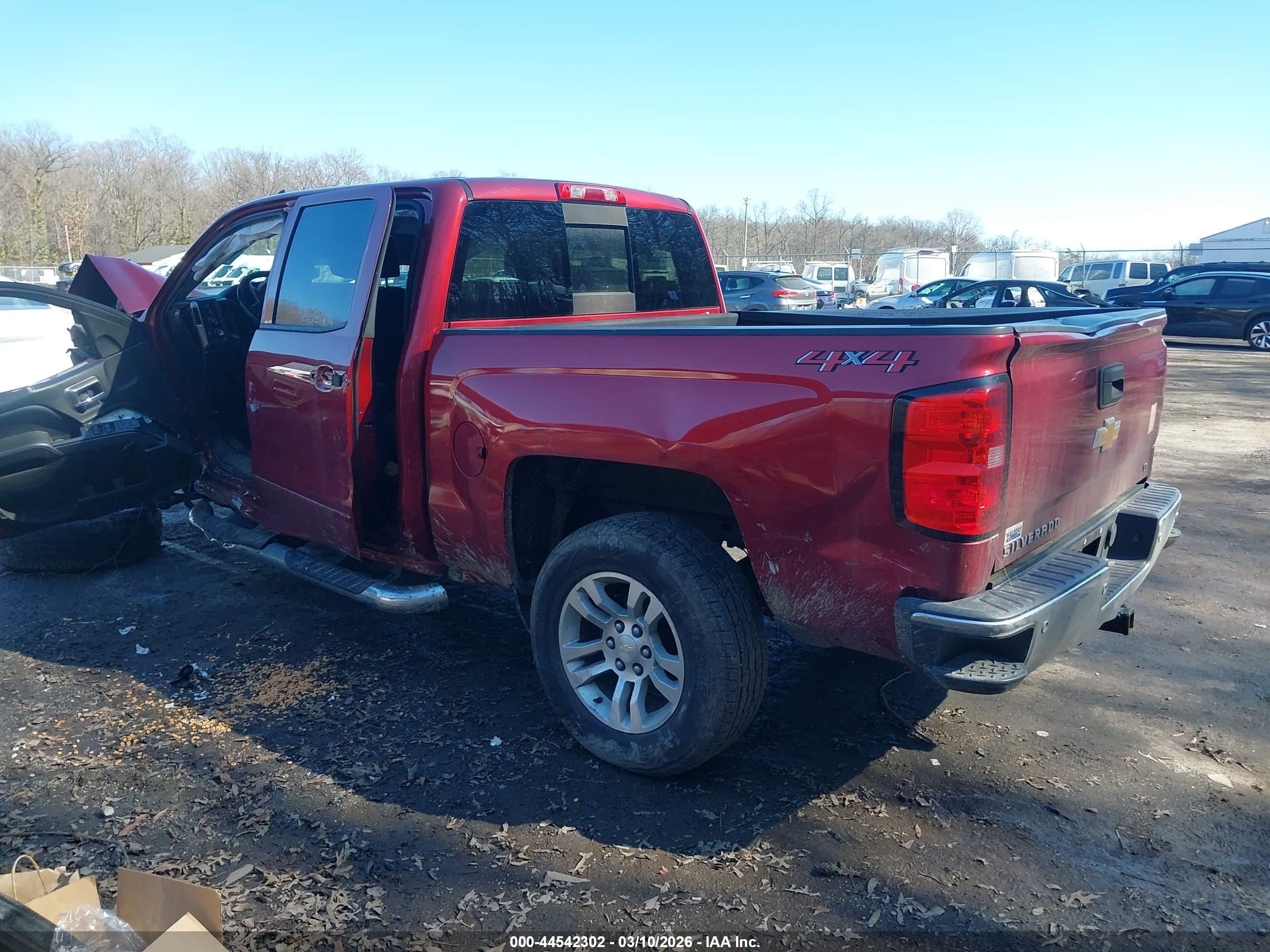 CHEVROLET SILVERADO image 3