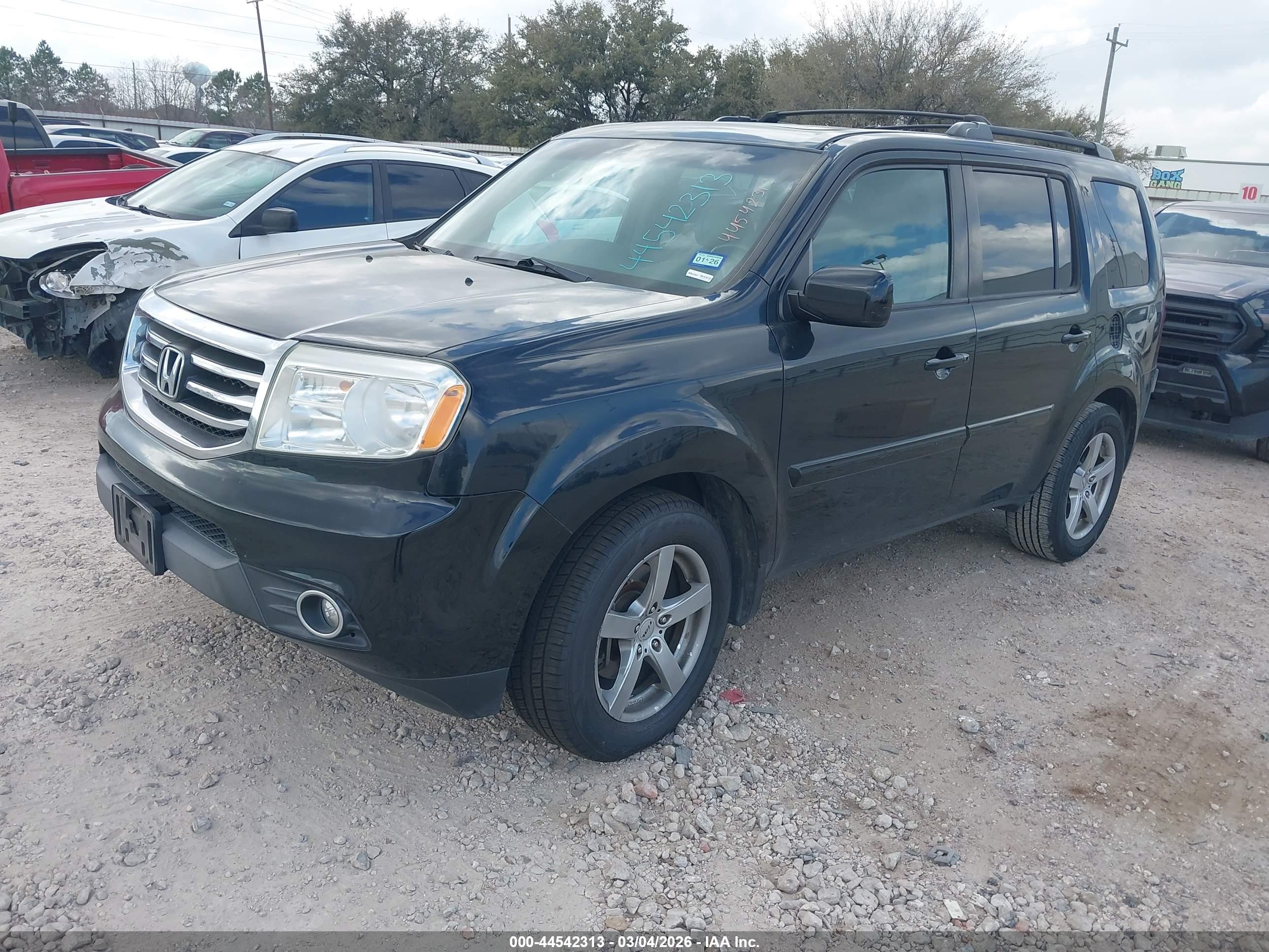 HONDA PILOT image 2