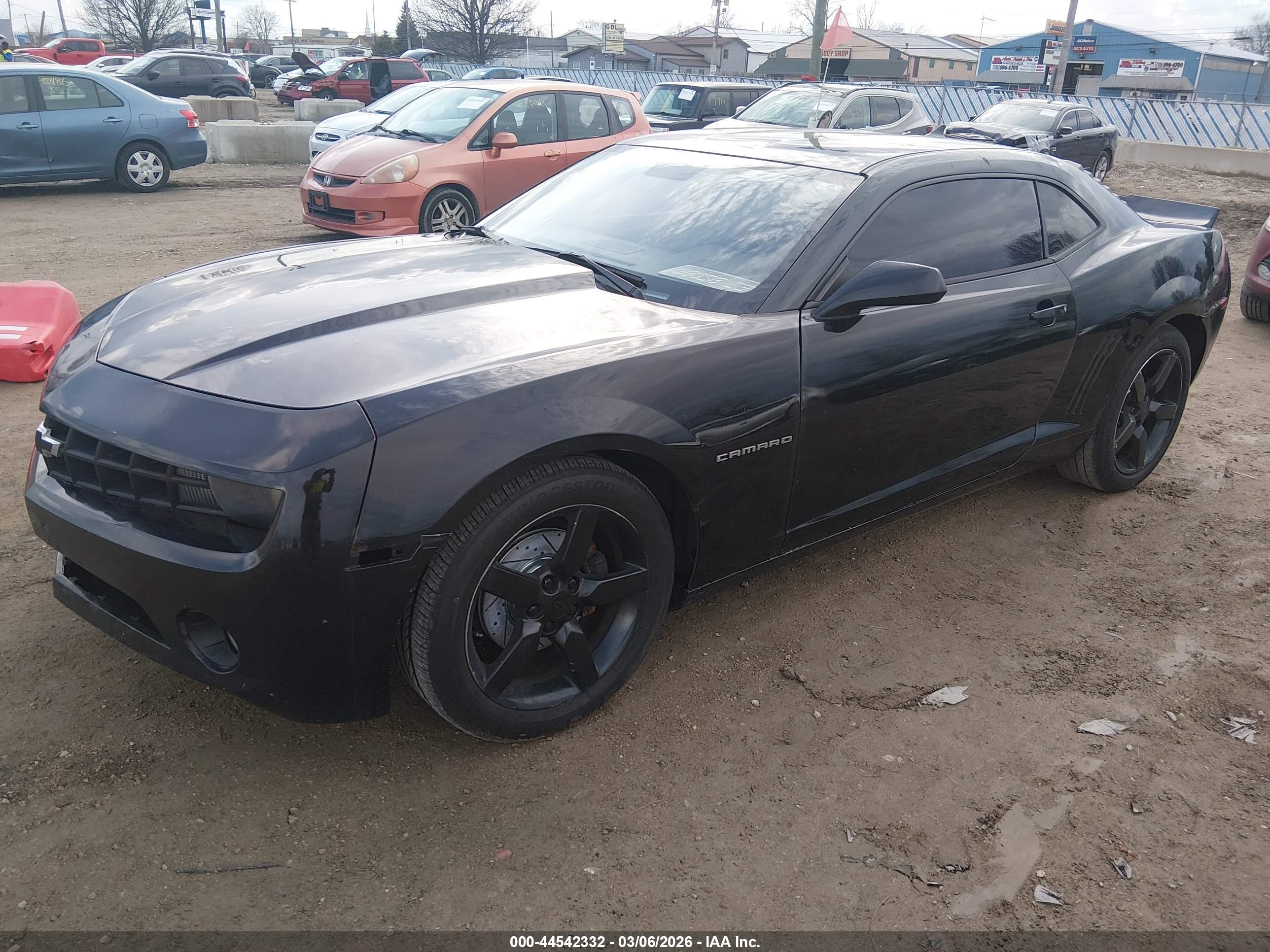 CHEVROLET CAMARO image 2
