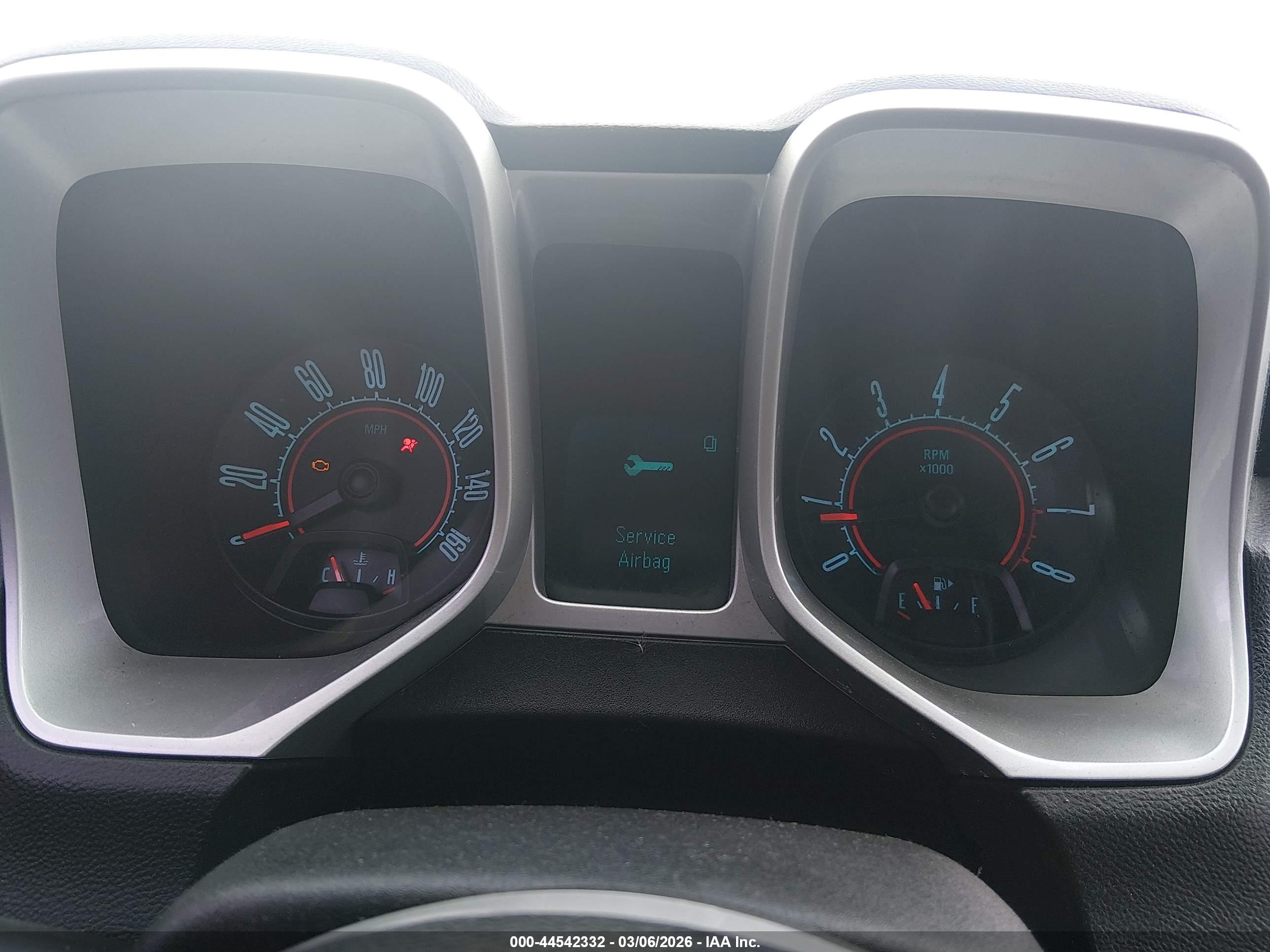 CHEVROLET CAMARO image 7