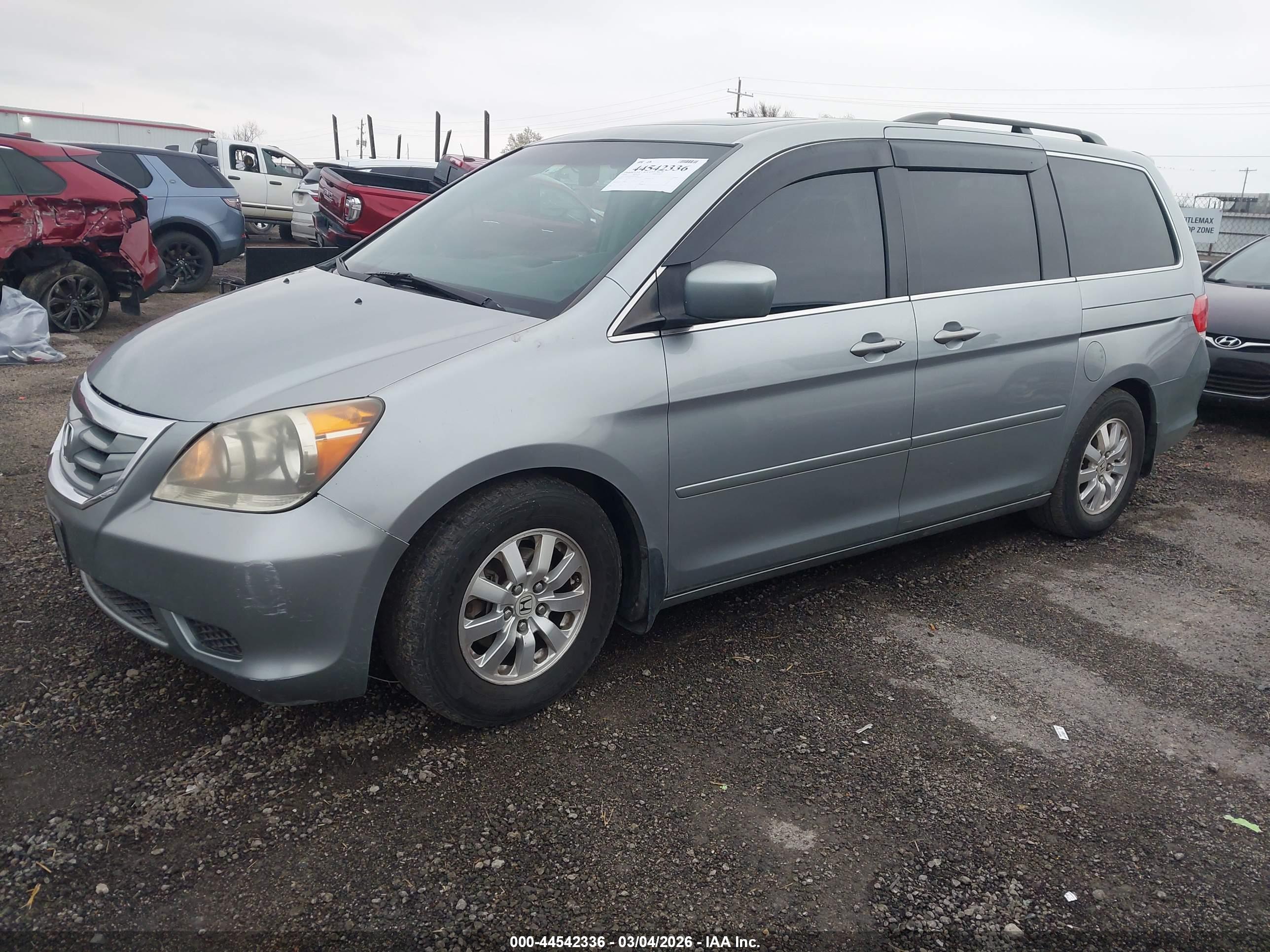 HONDA ODYSSEY image 2