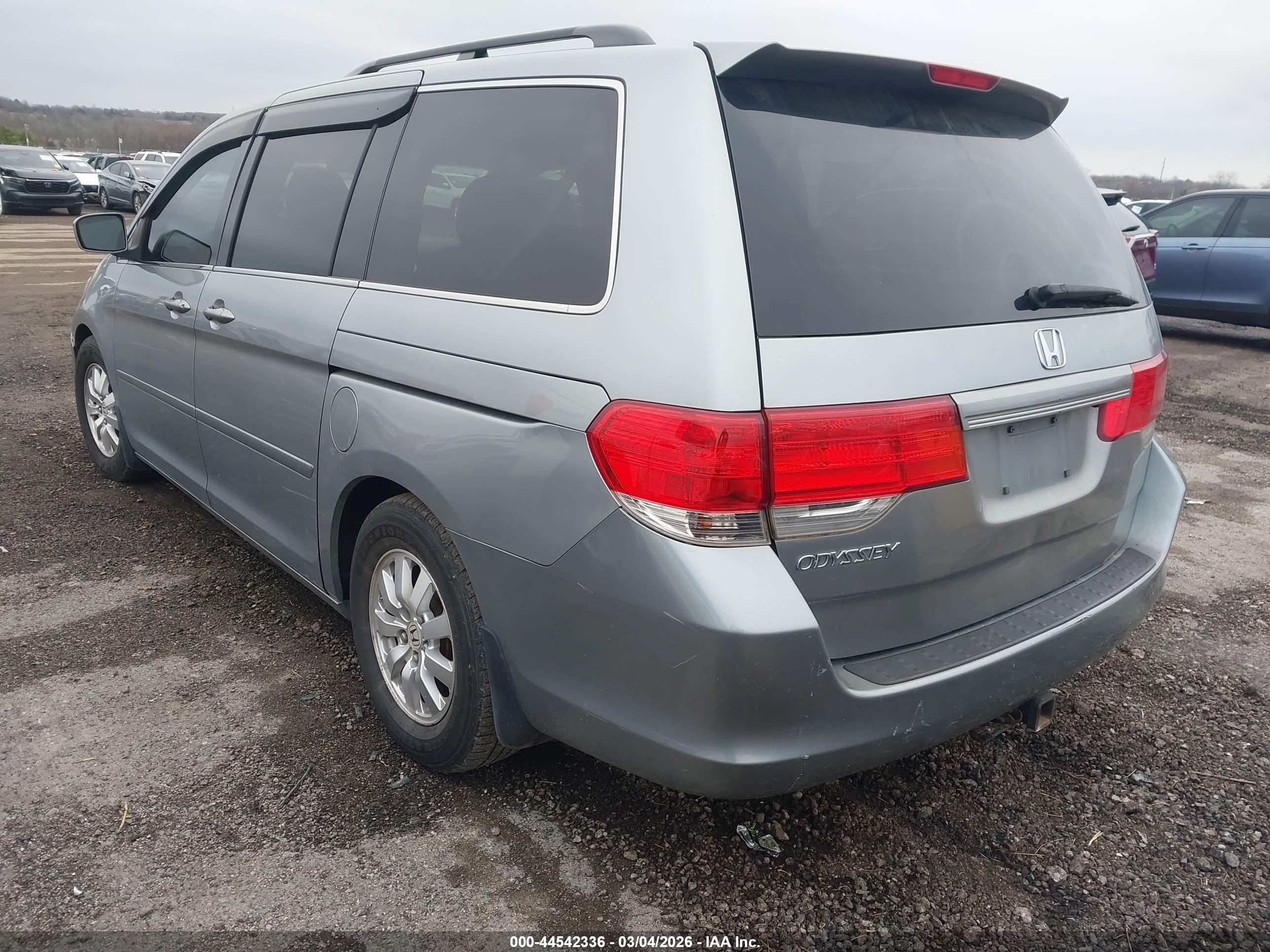 HONDA ODYSSEY image 3