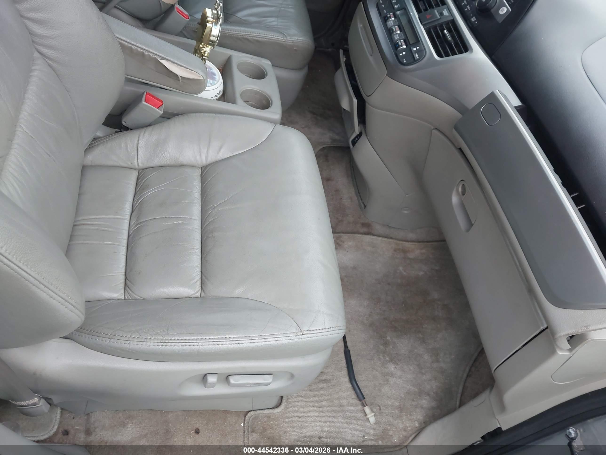 HONDA ODYSSEY image 5