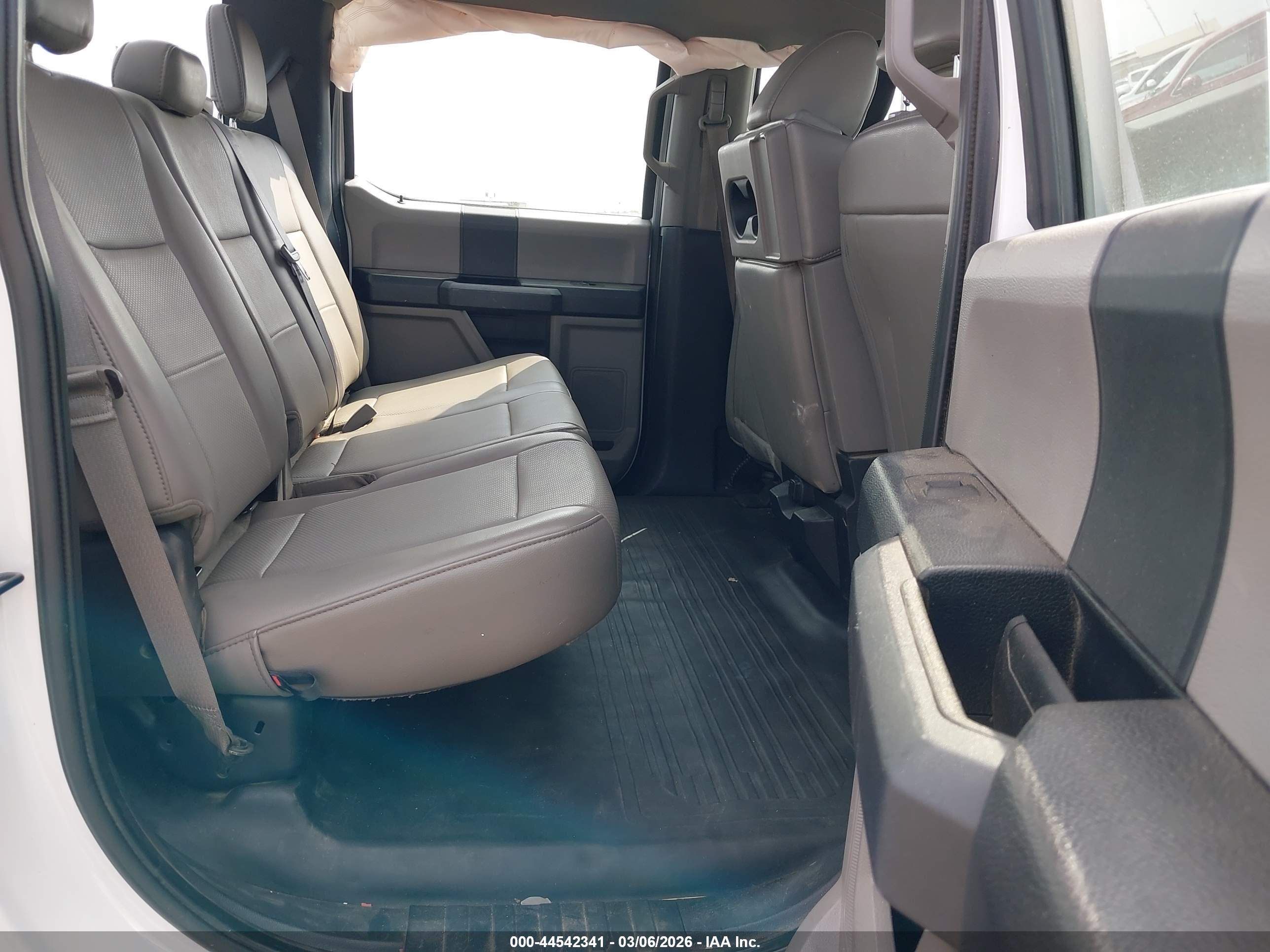 FORD F-150 image 8