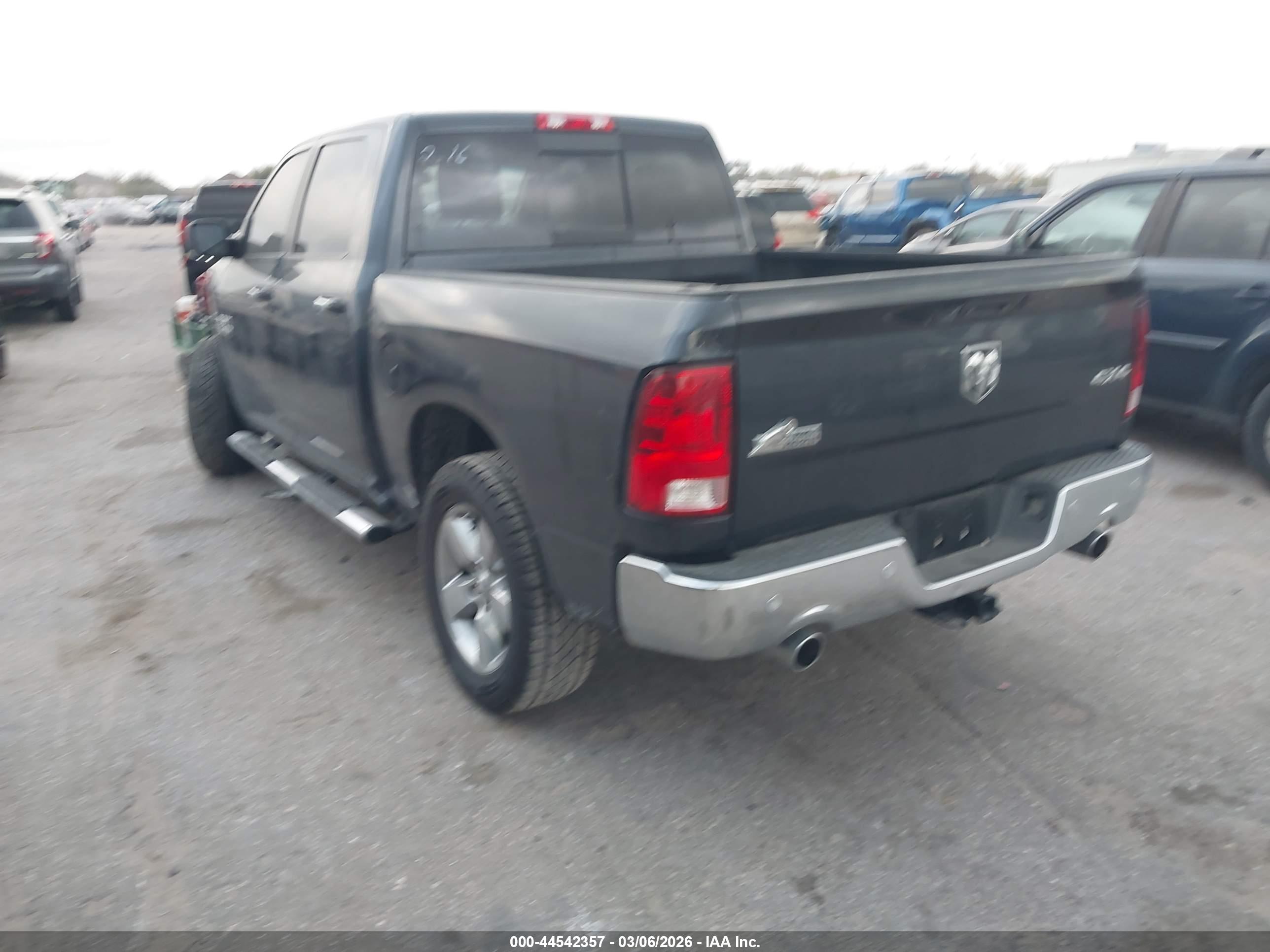 RAM 1500 image 3