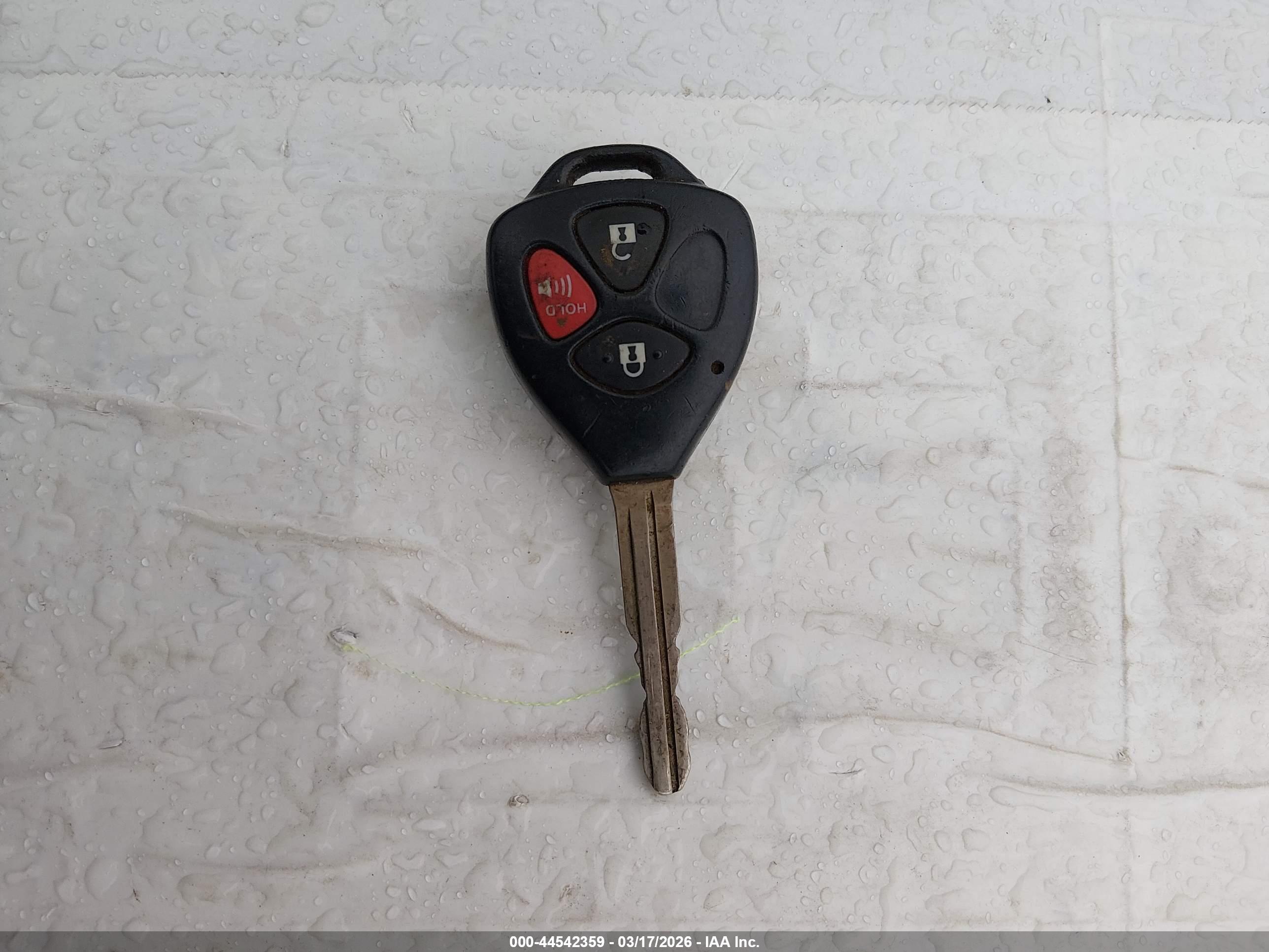 TOYOTA RAV4 image 11