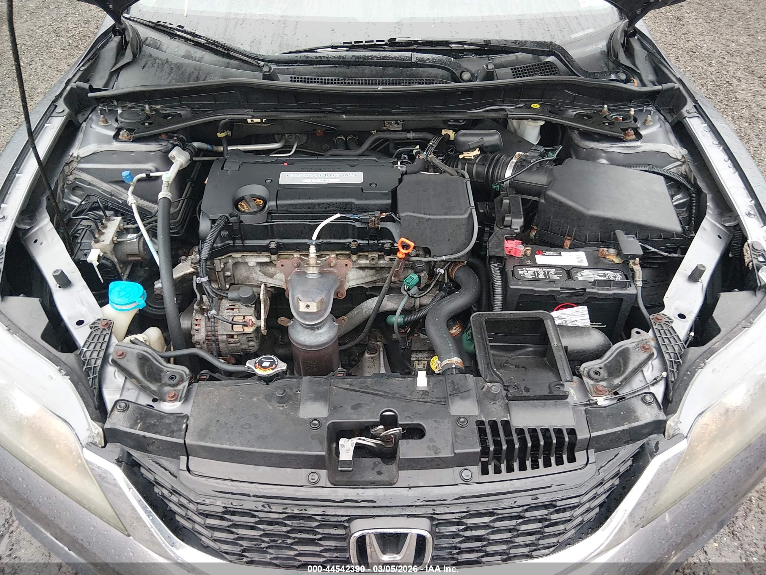 HONDA ACCORD image 10