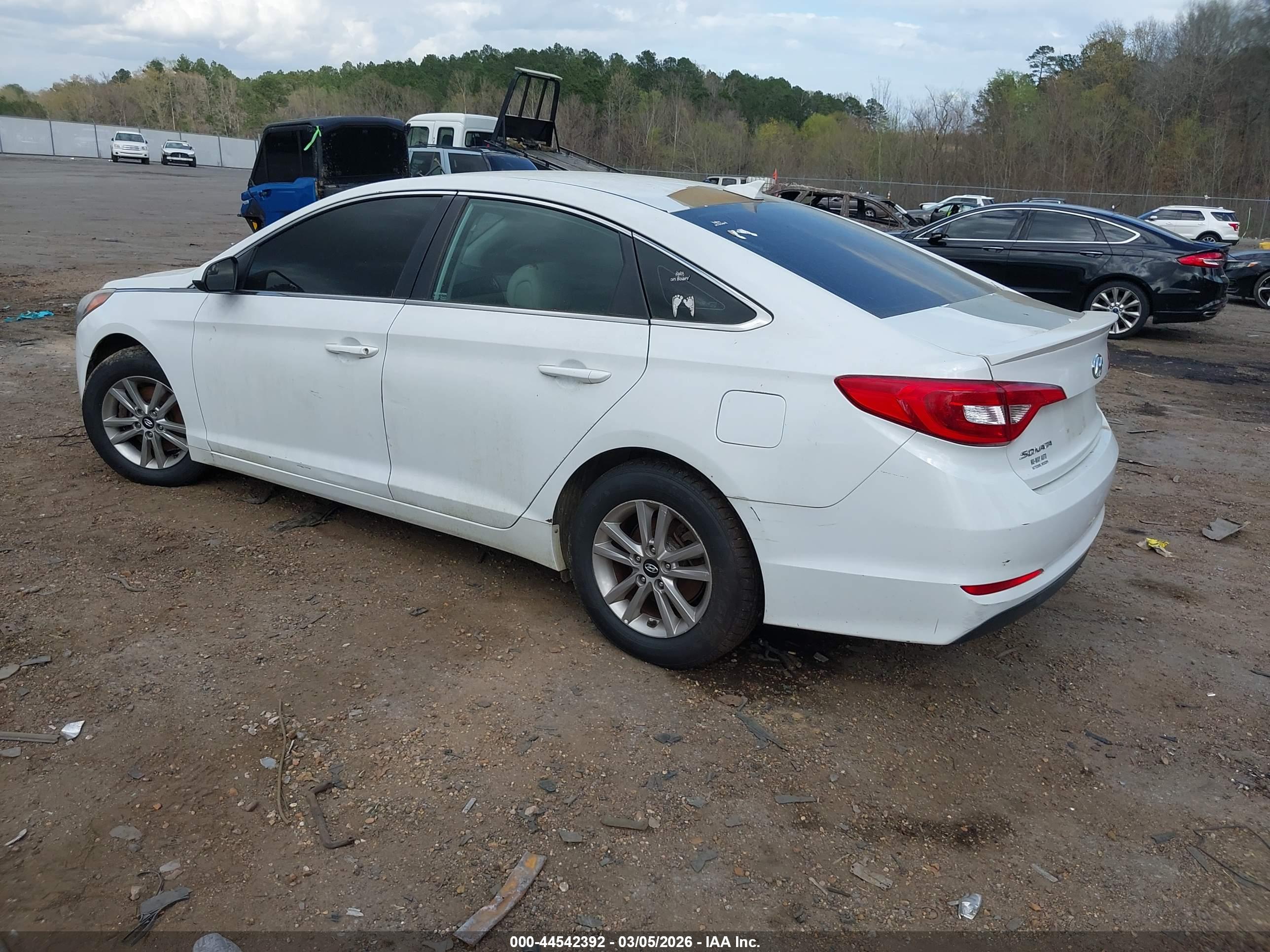 HYUNDAI SONATA image 3