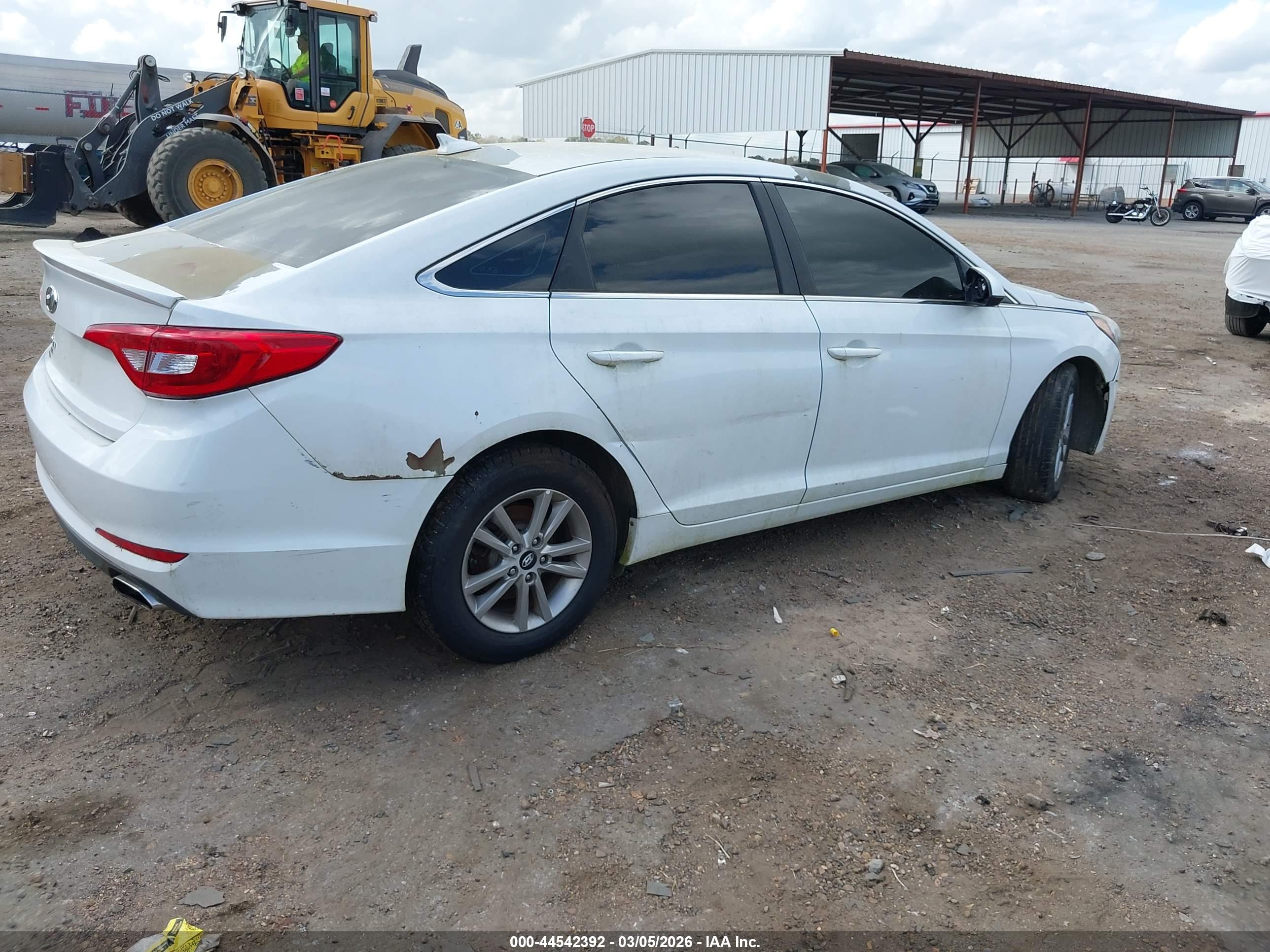 HYUNDAI SONATA image 4