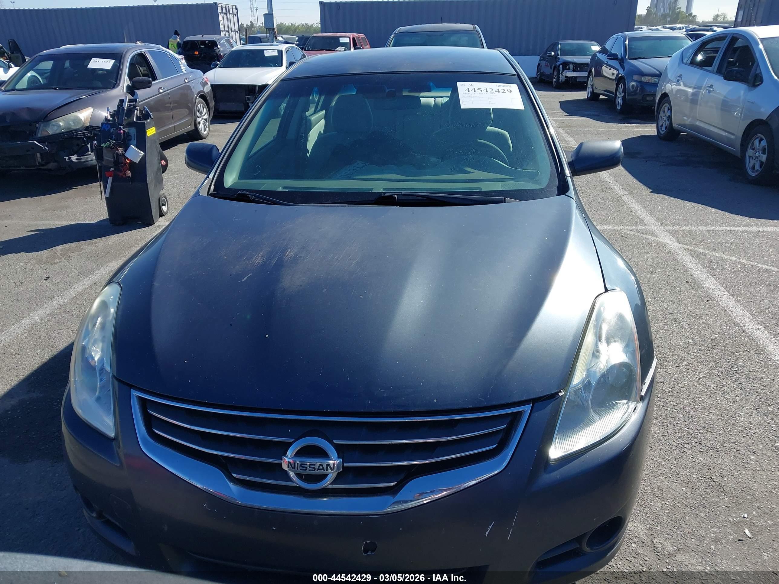 NISSAN ALTIMA image 6