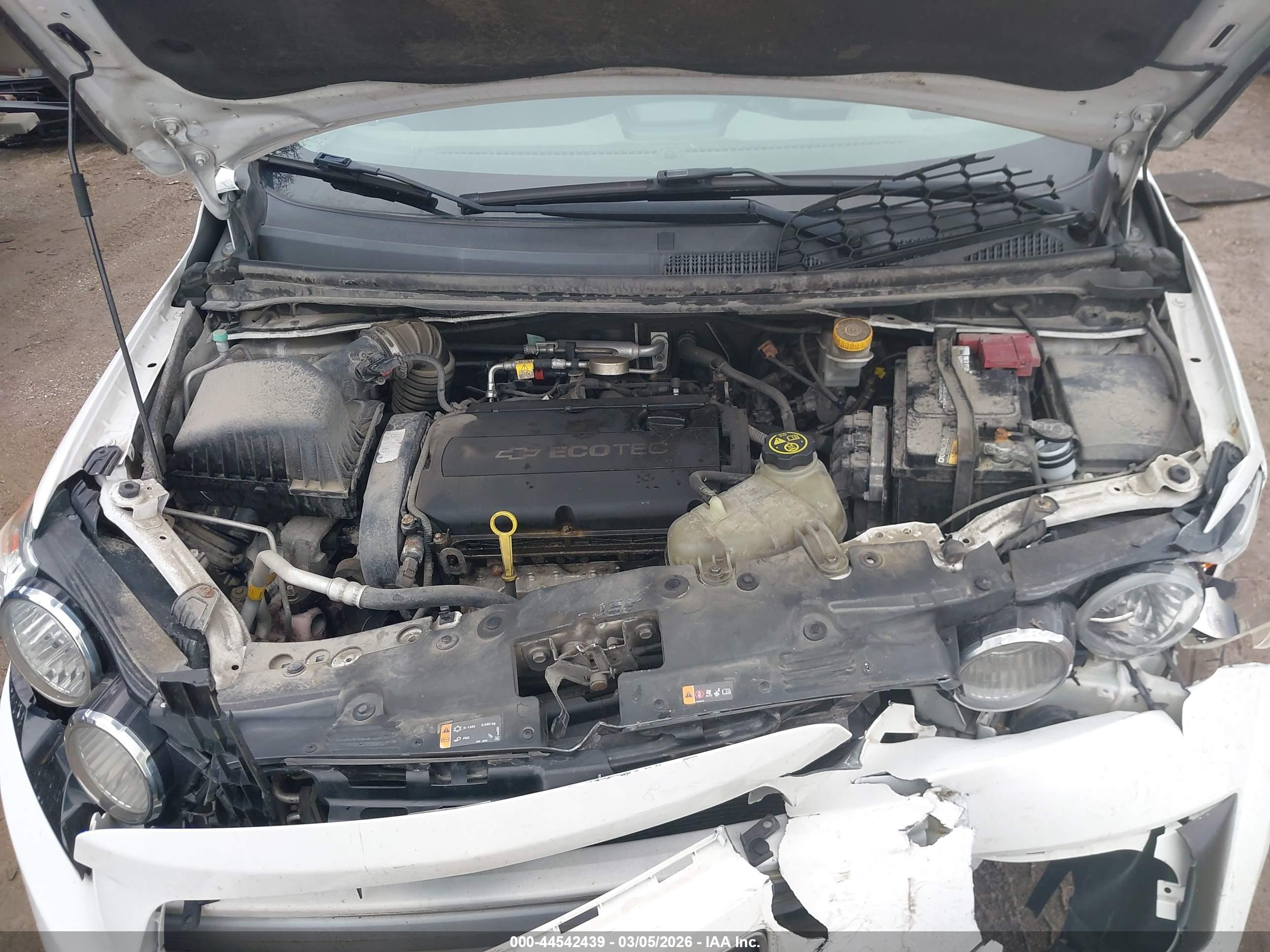 CHEVROLET SONIC image 10