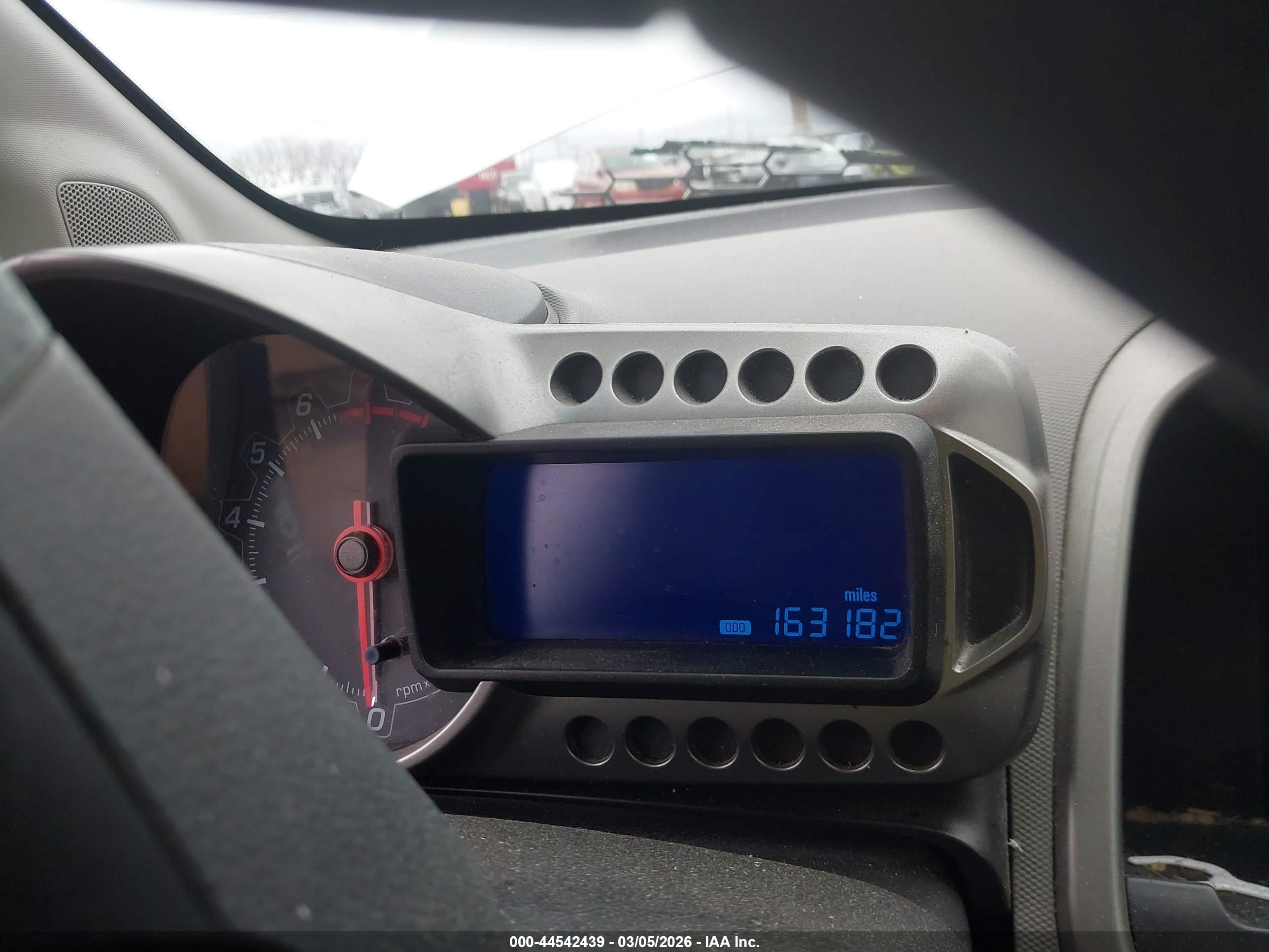 CHEVROLET SONIC image 7