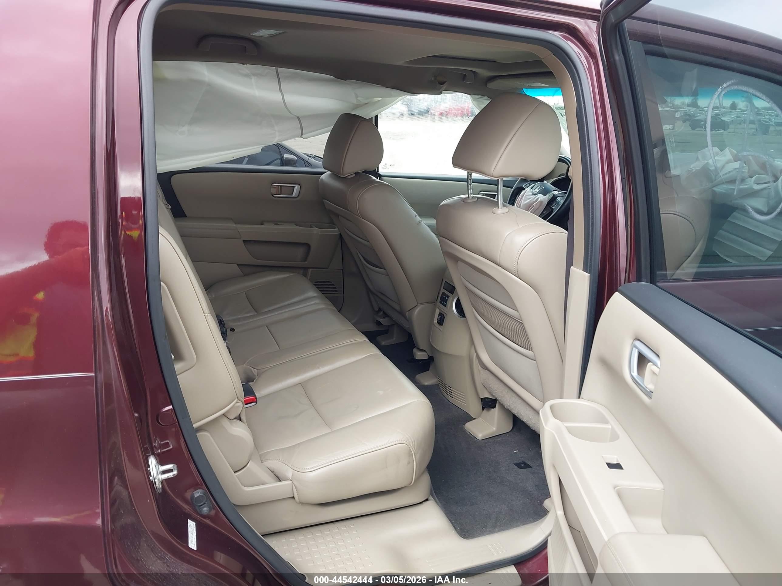 HONDA PILOT image 8