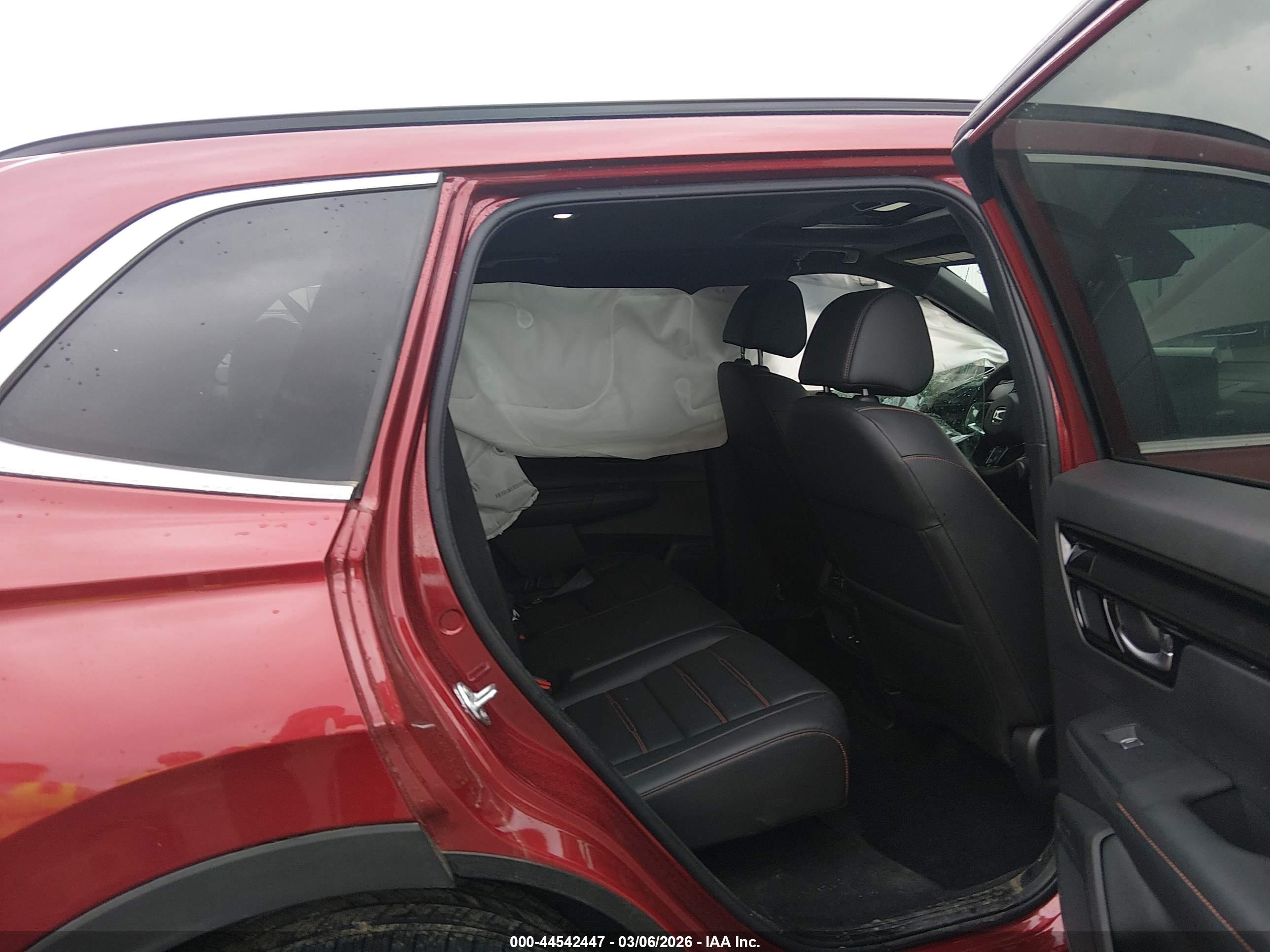 HONDA CR-V image 8