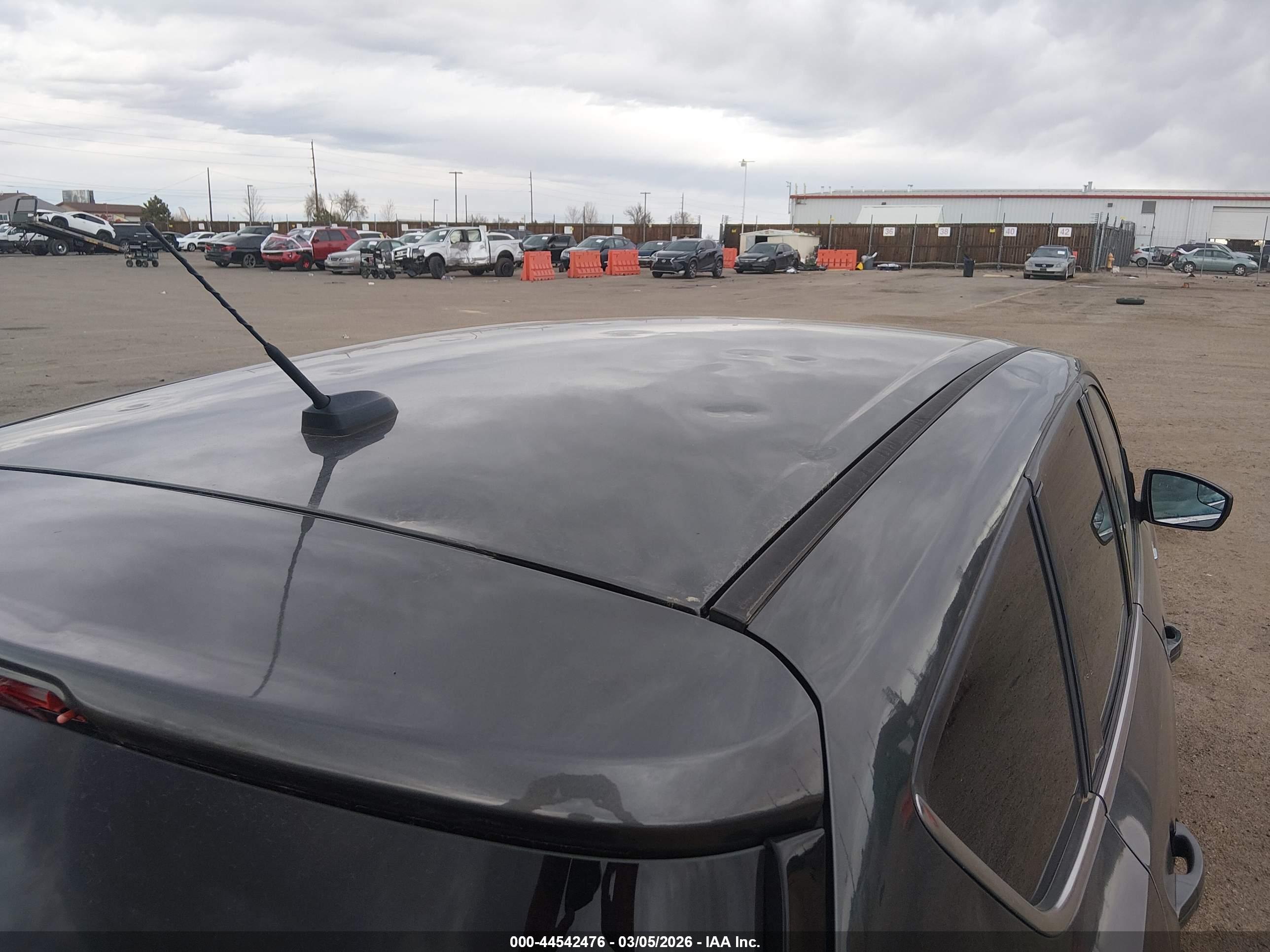 FORD ESCAPE image 6