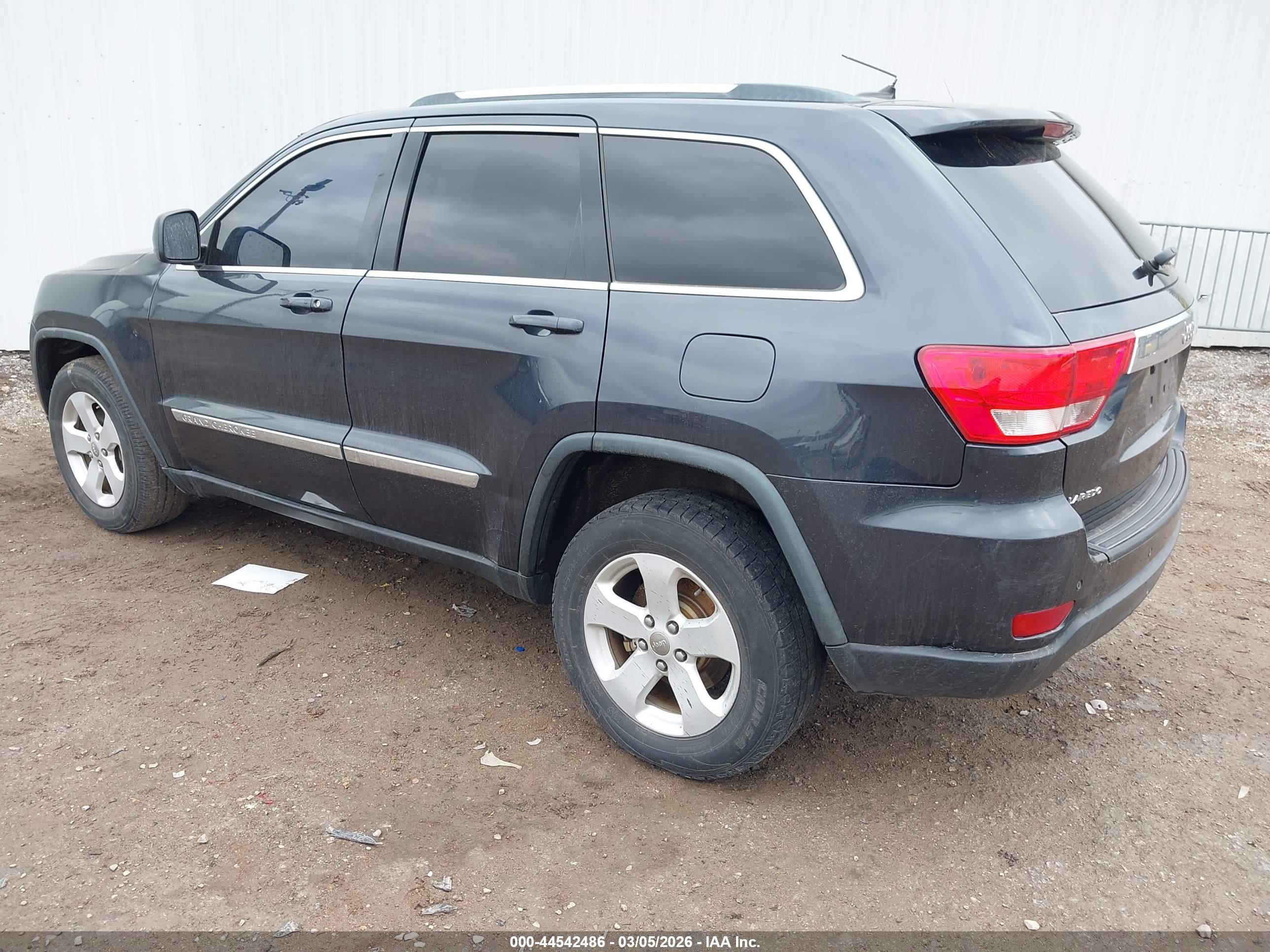 JEEP GRAND image 3
