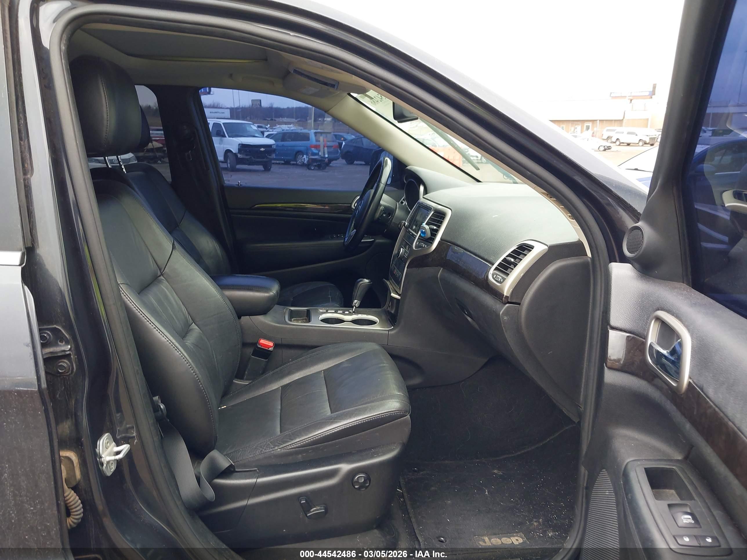 JEEP GRAND image 5