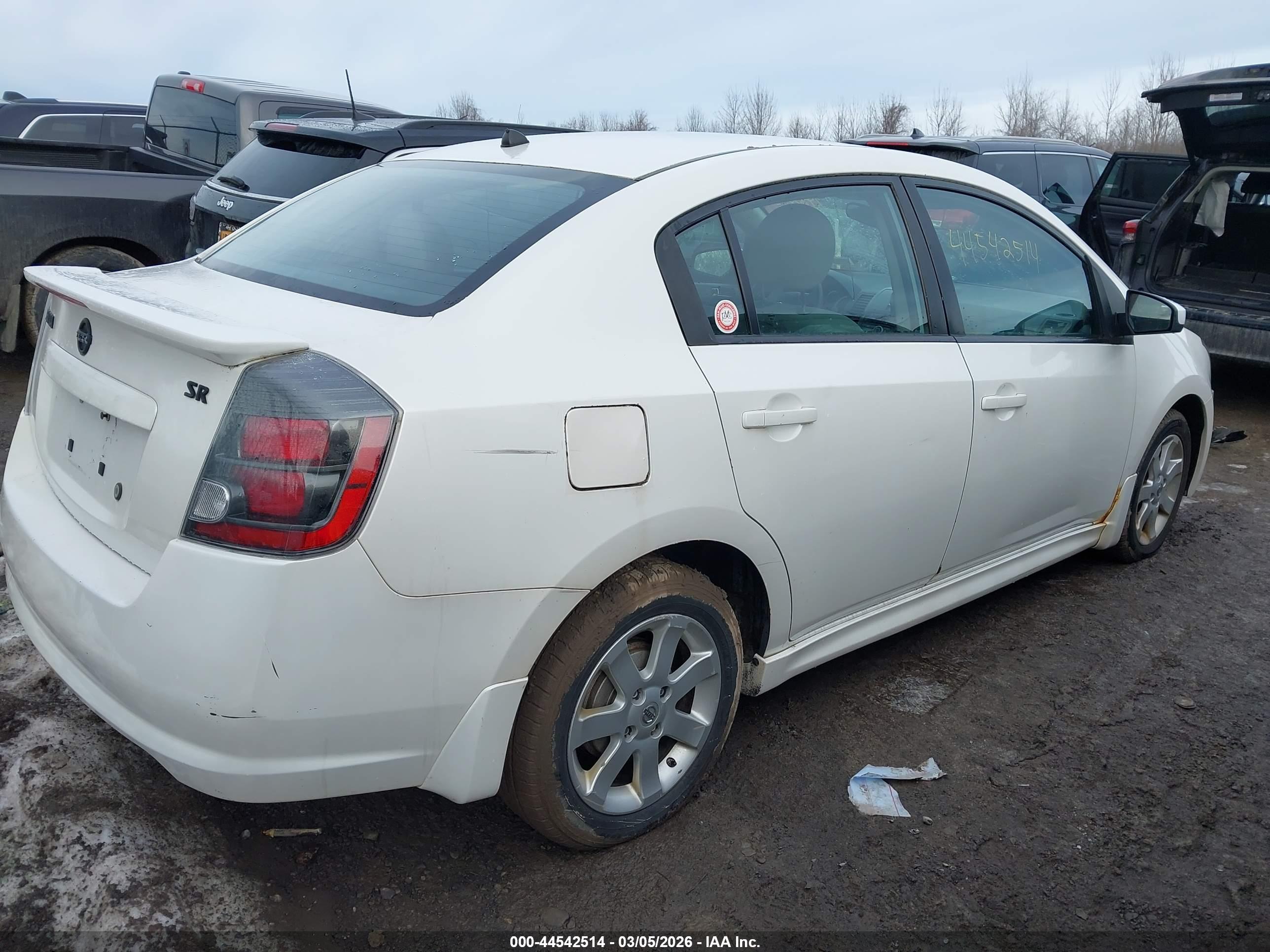 NISSAN SENTRA image 4