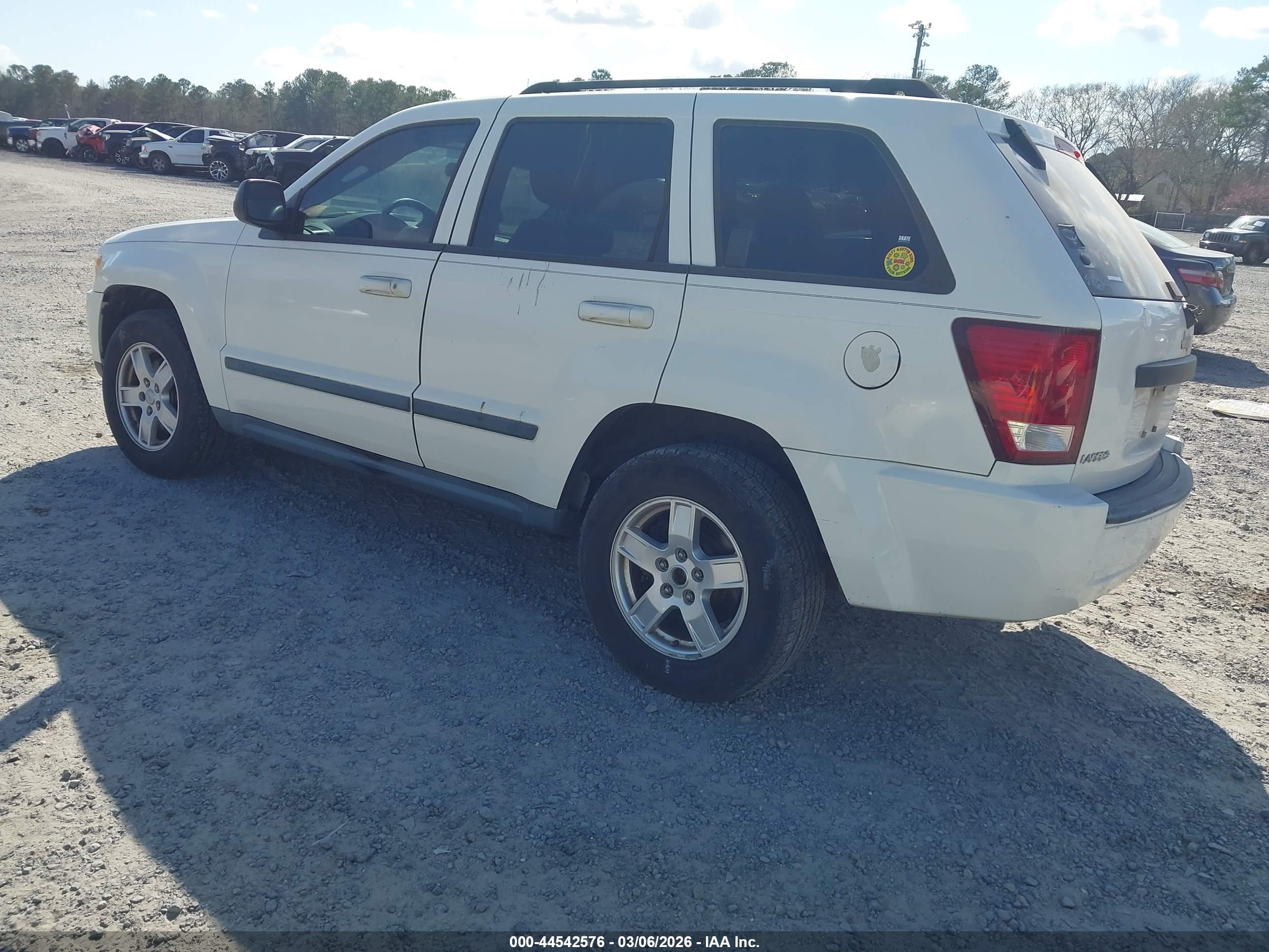 JEEP GRAND image 3