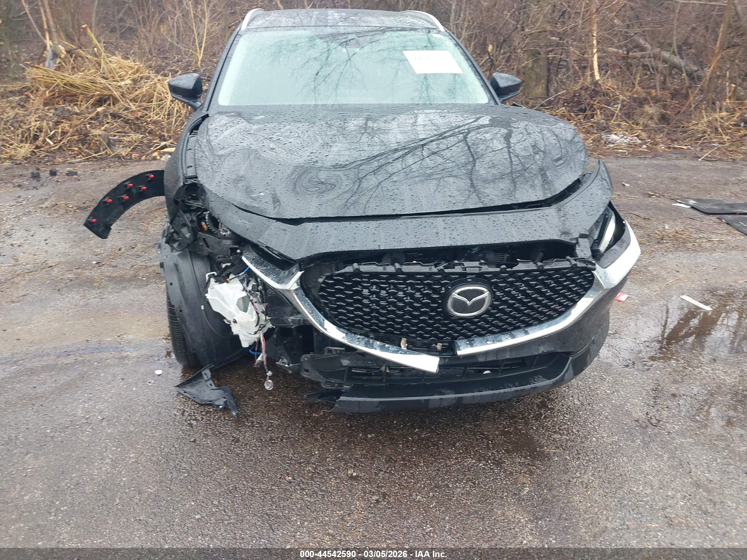 MAZDA CX-30 image 6