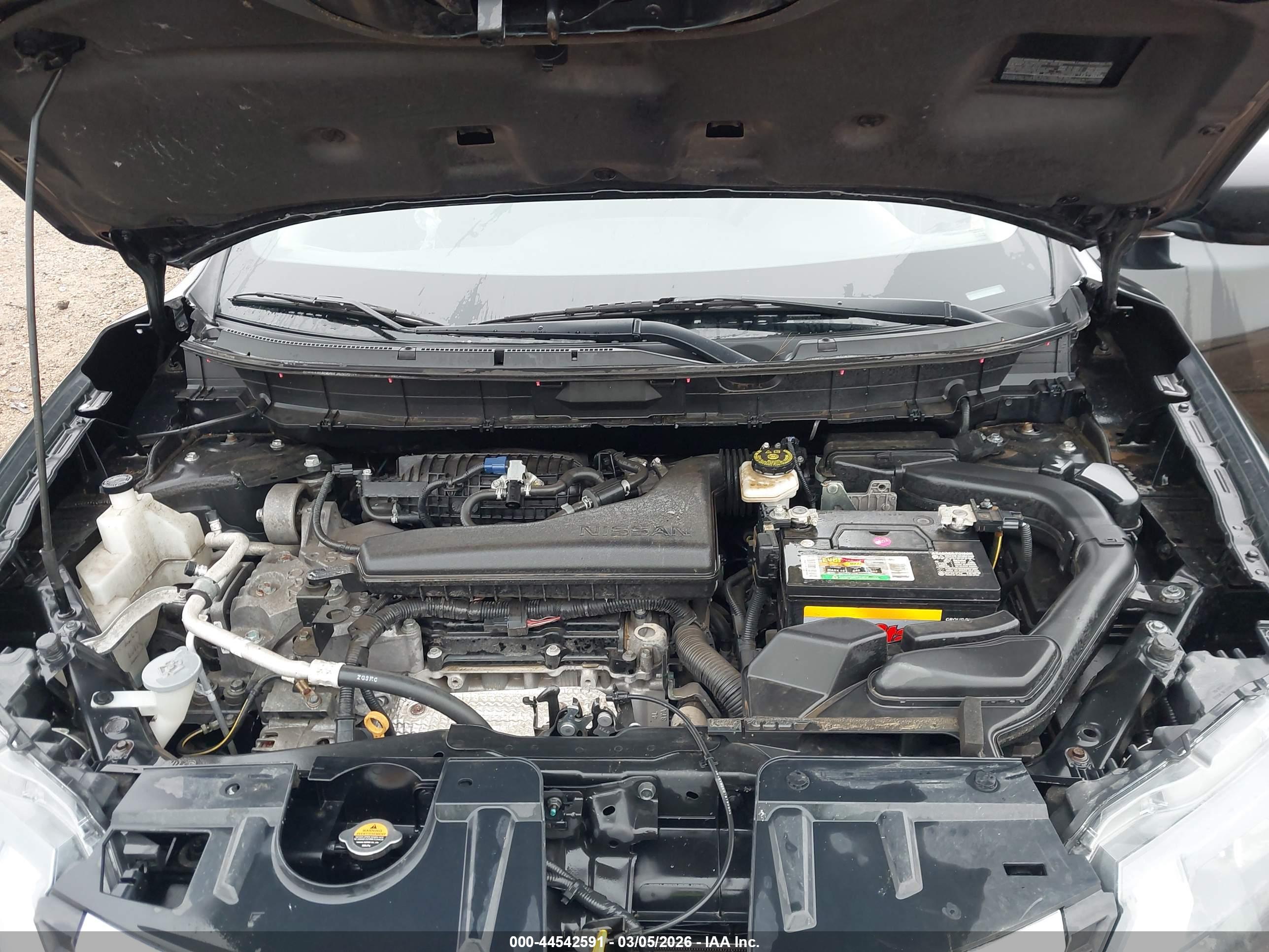 NISSAN ROGUE image 10
