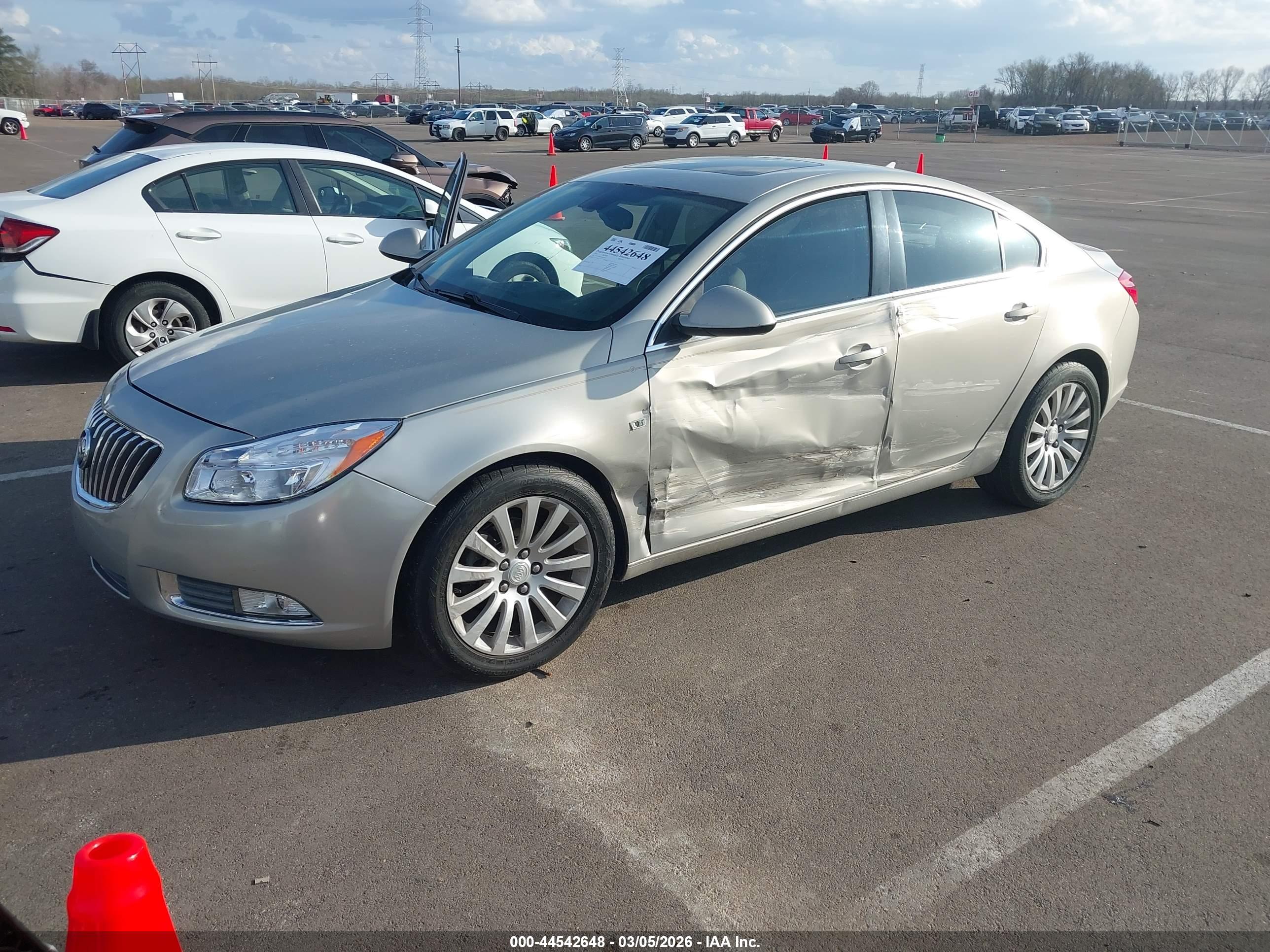 BUICK REGAL image 2