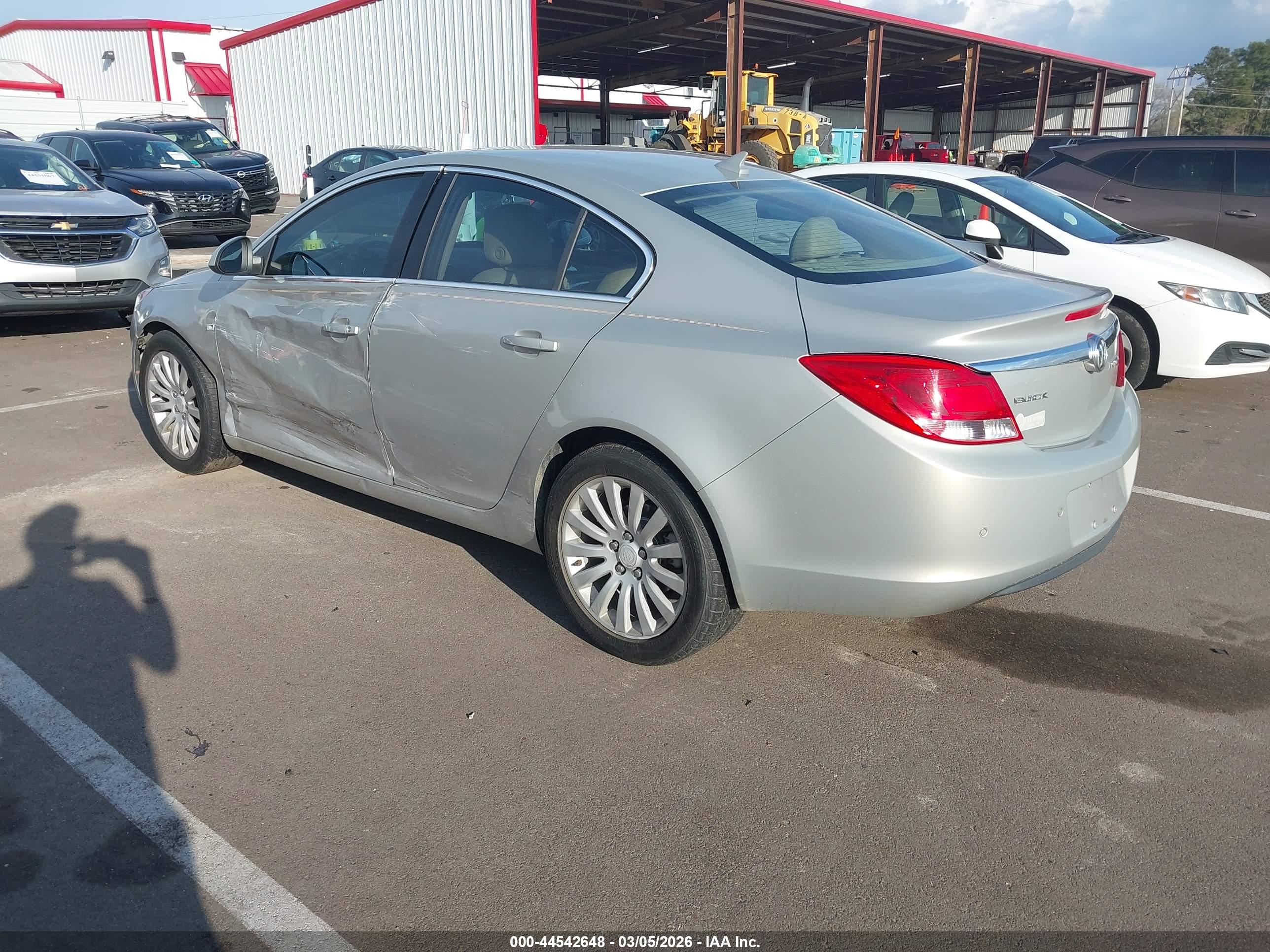 BUICK REGAL image 3