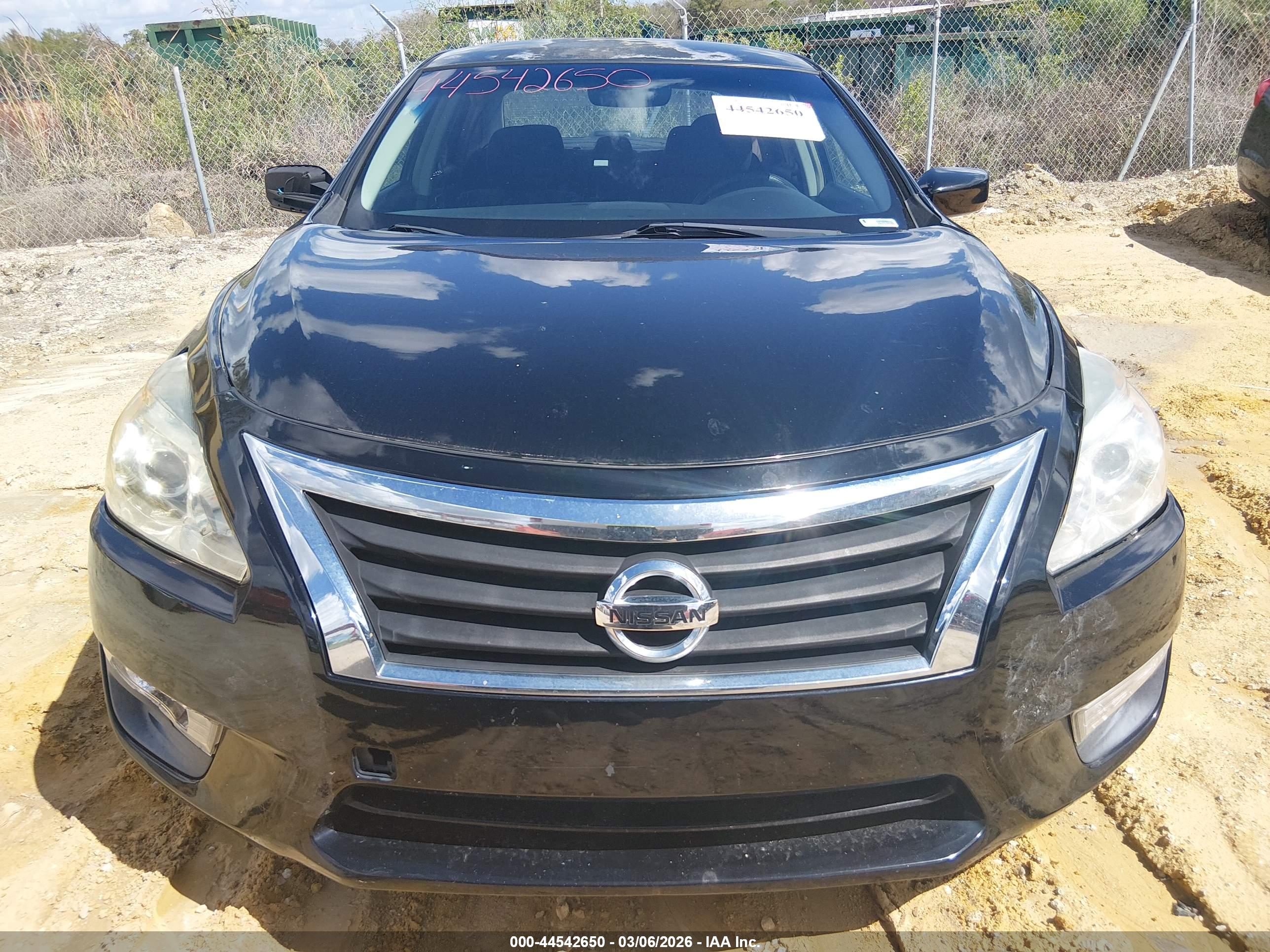 NISSAN ALTIMA image 6