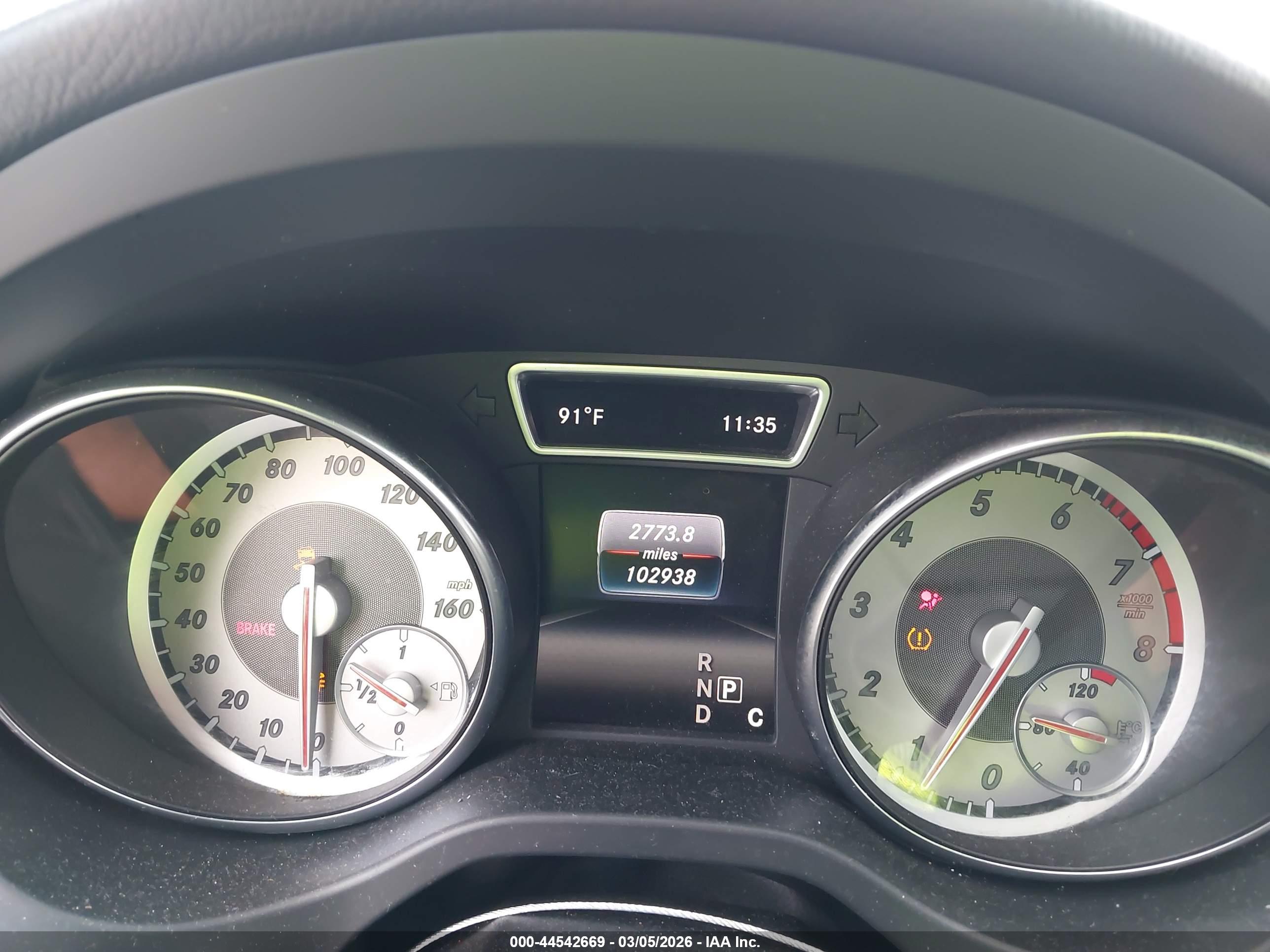 MERCEDES-BENZ CLA image 7