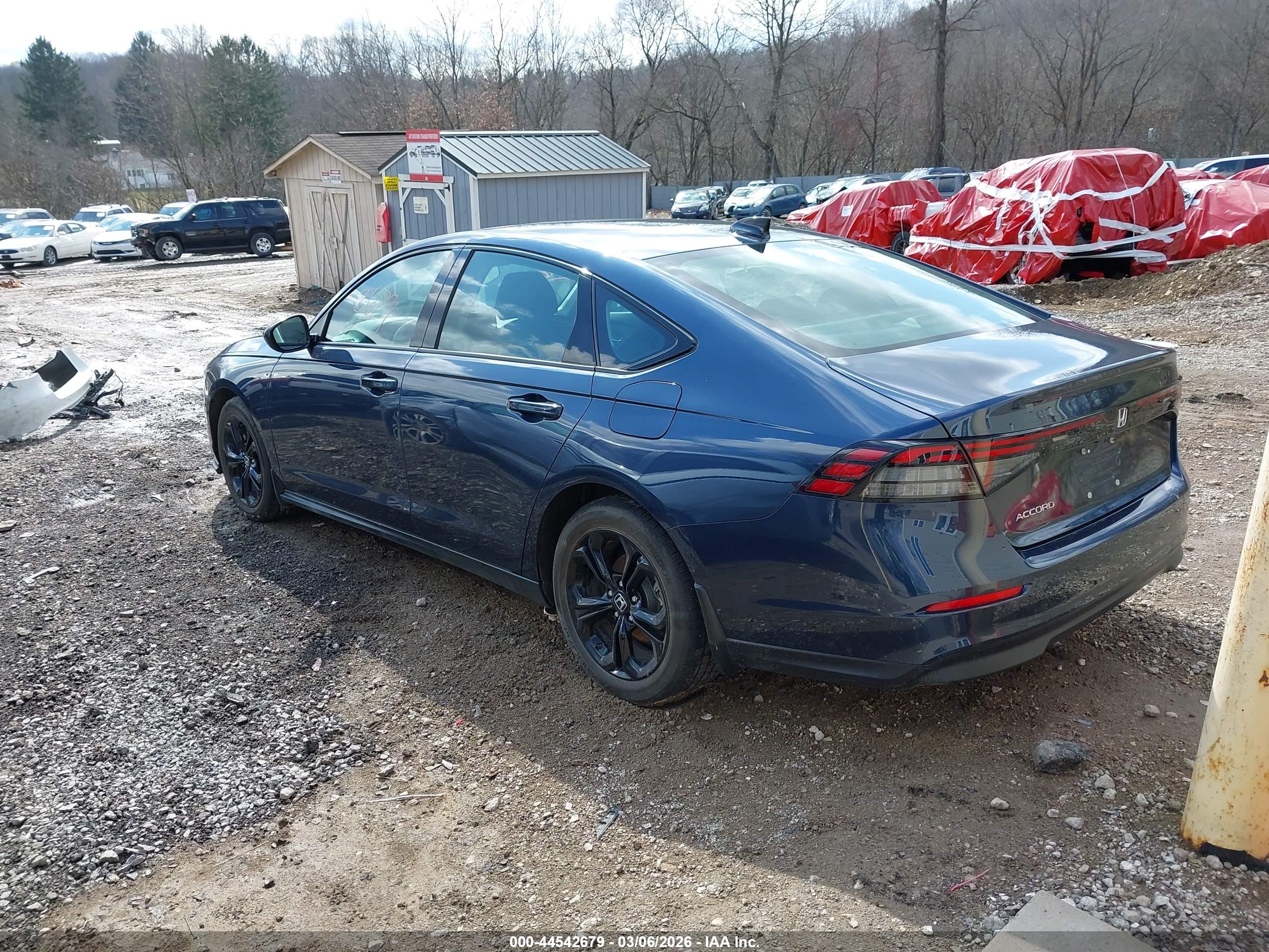 HONDA ACCORD image 3