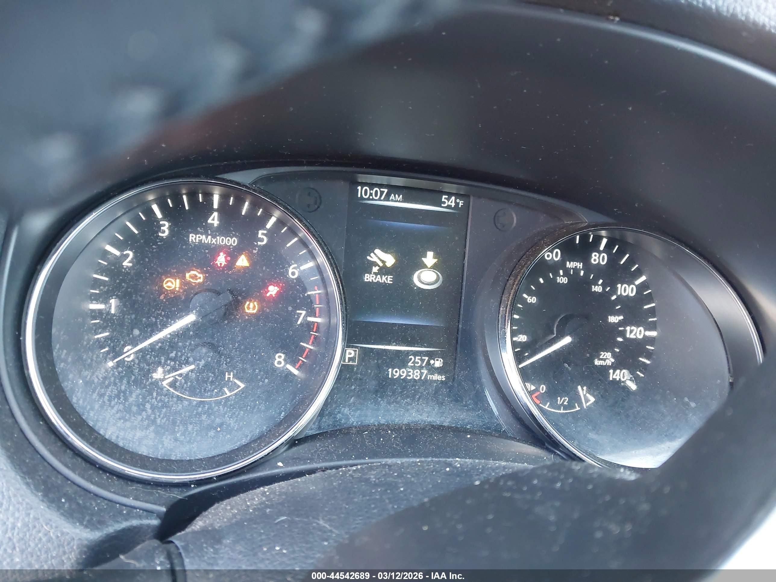 NISSAN ROGUE image 7