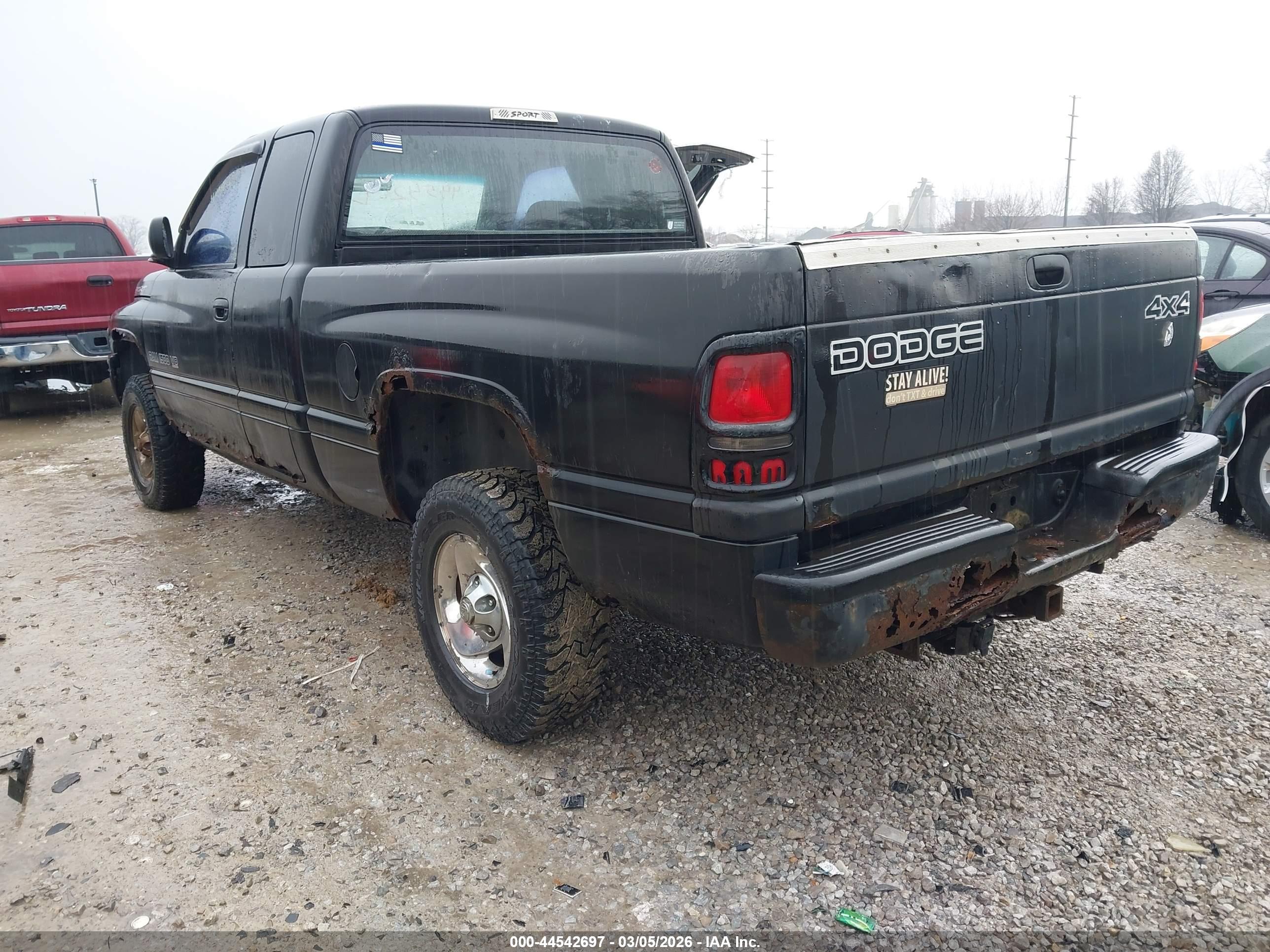 DODGE RAM image 3