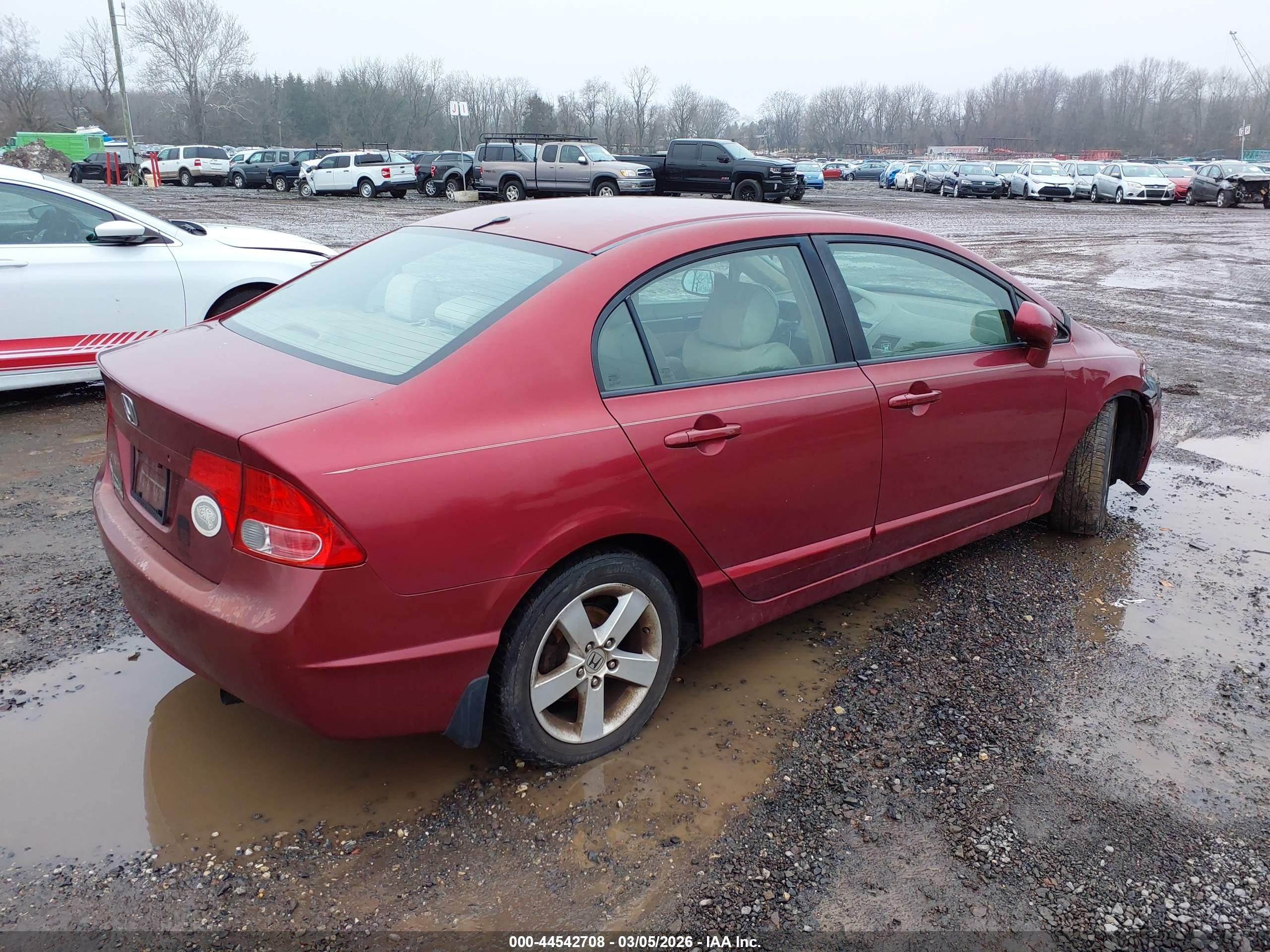 HONDA CIVIC image 4
