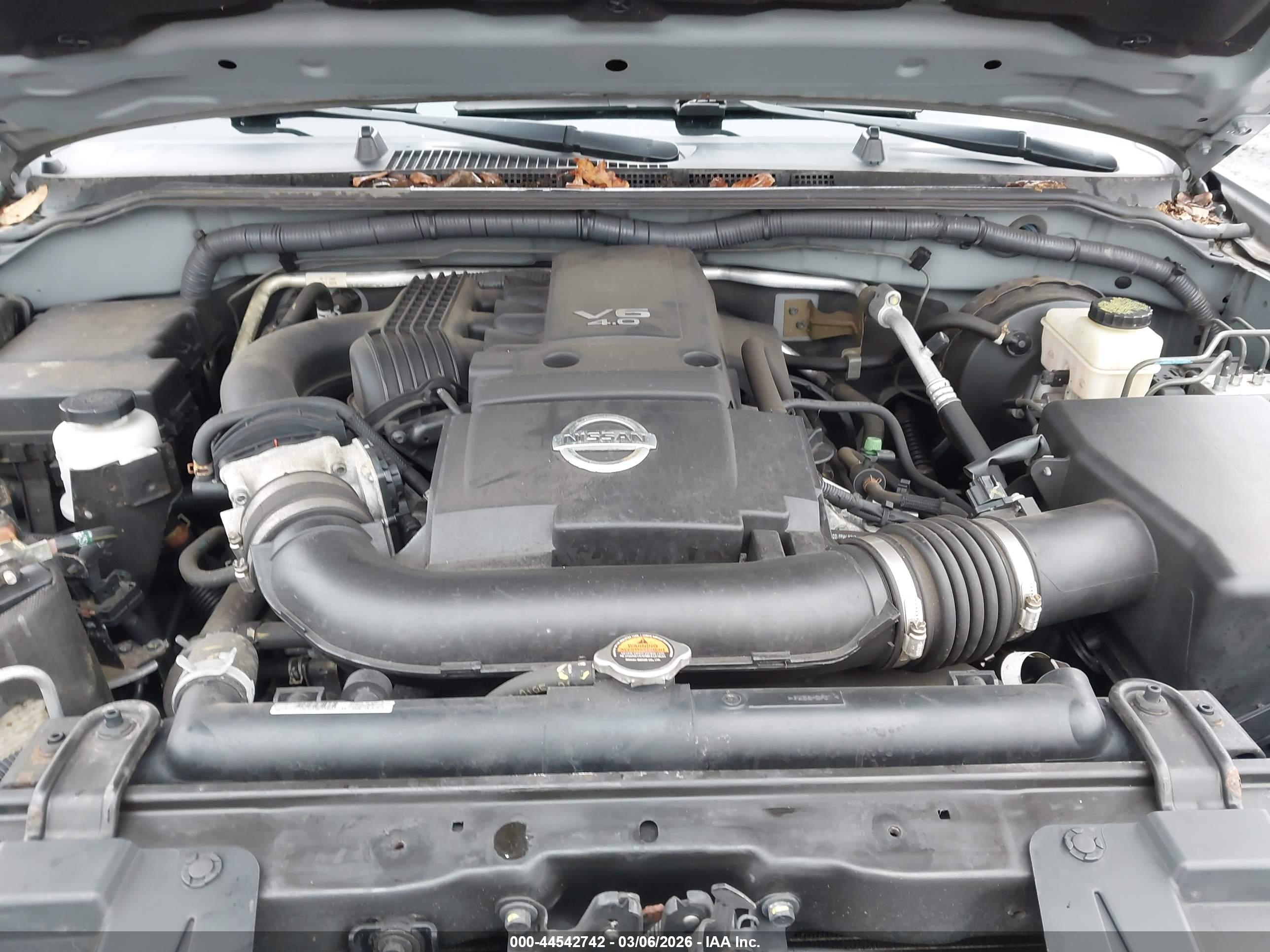 NISSAN FRONTIER image 10