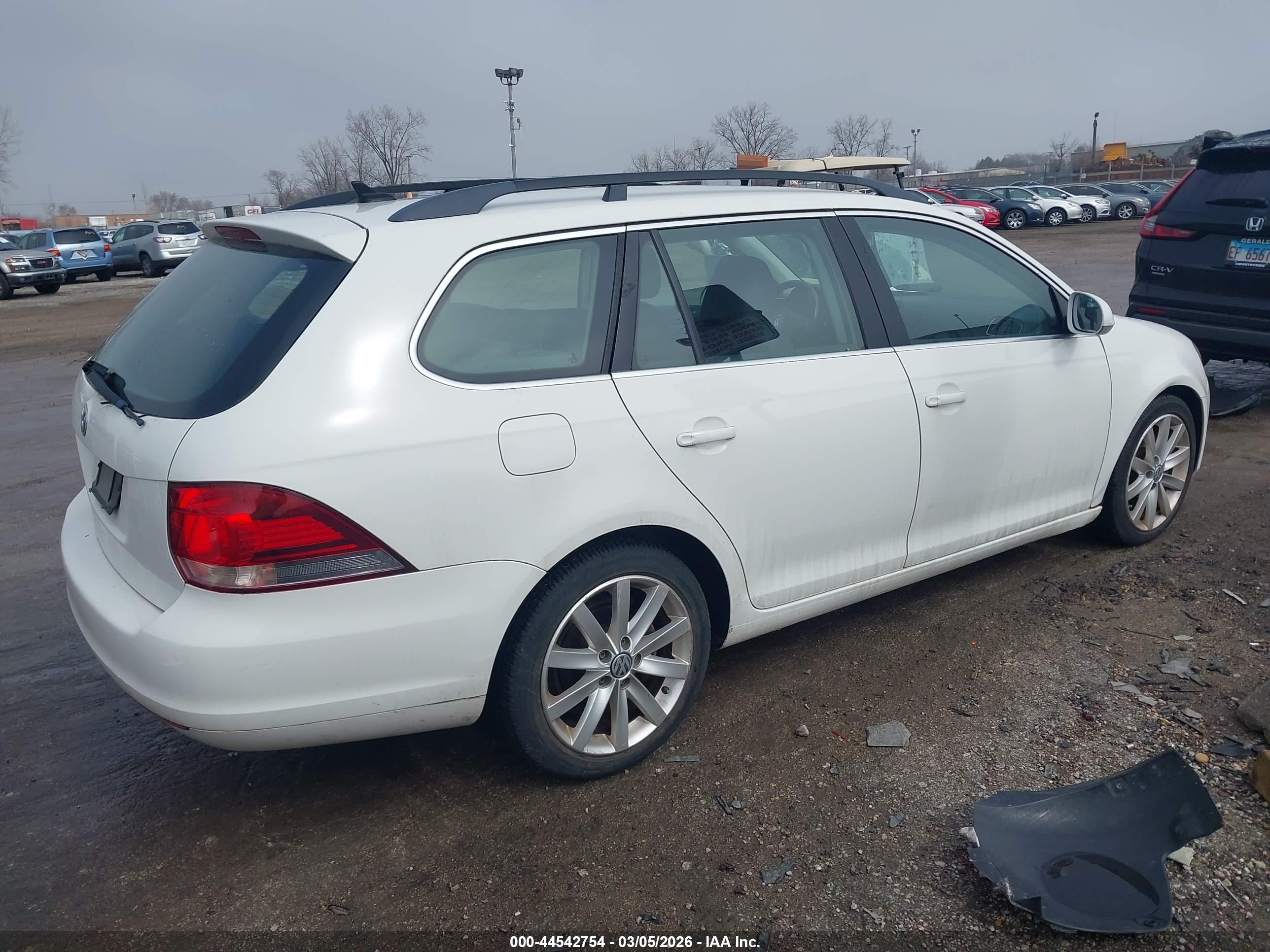 VOLKSWAGEN JETTA image 4