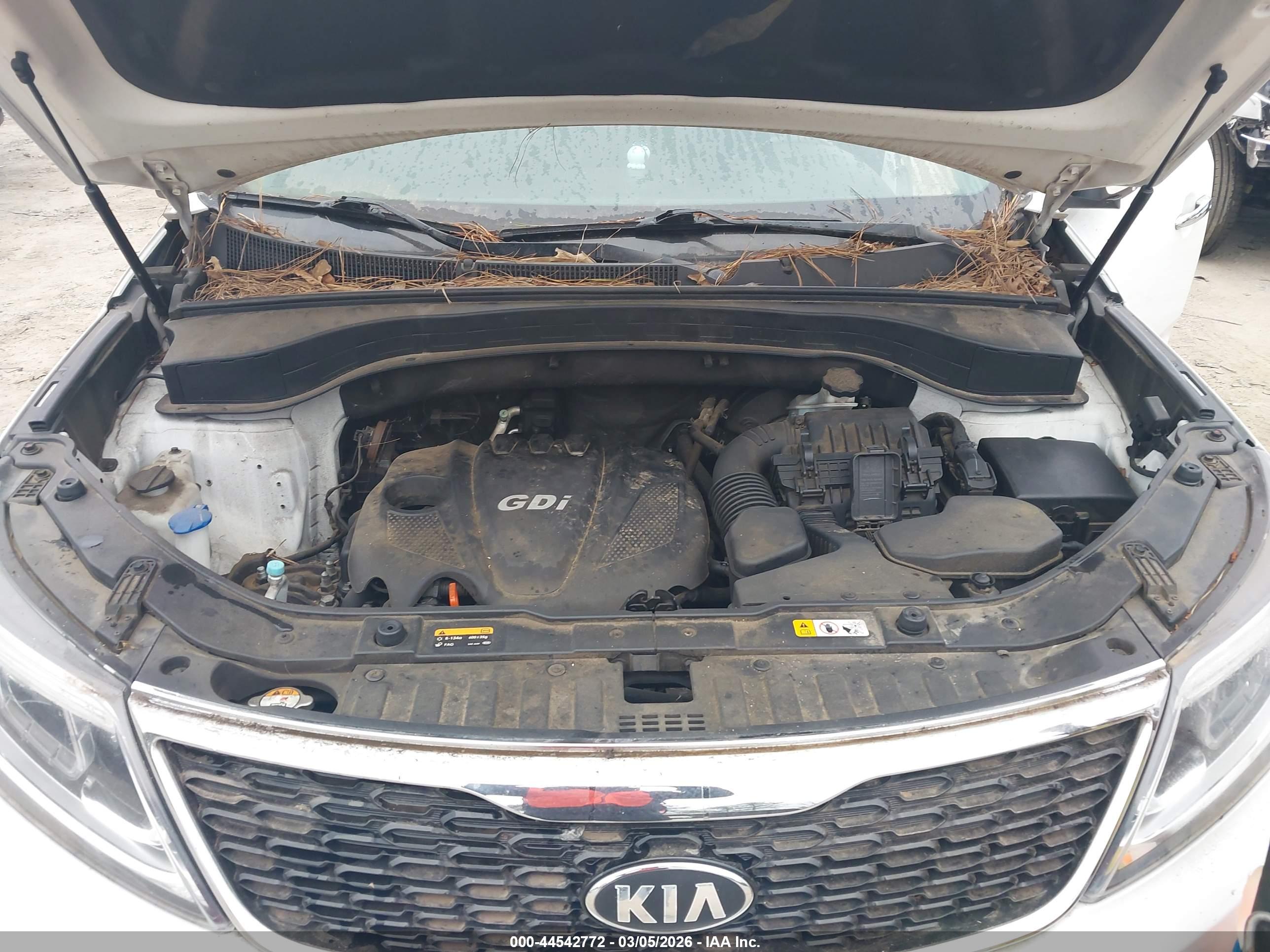 KIA SORENTO image 10