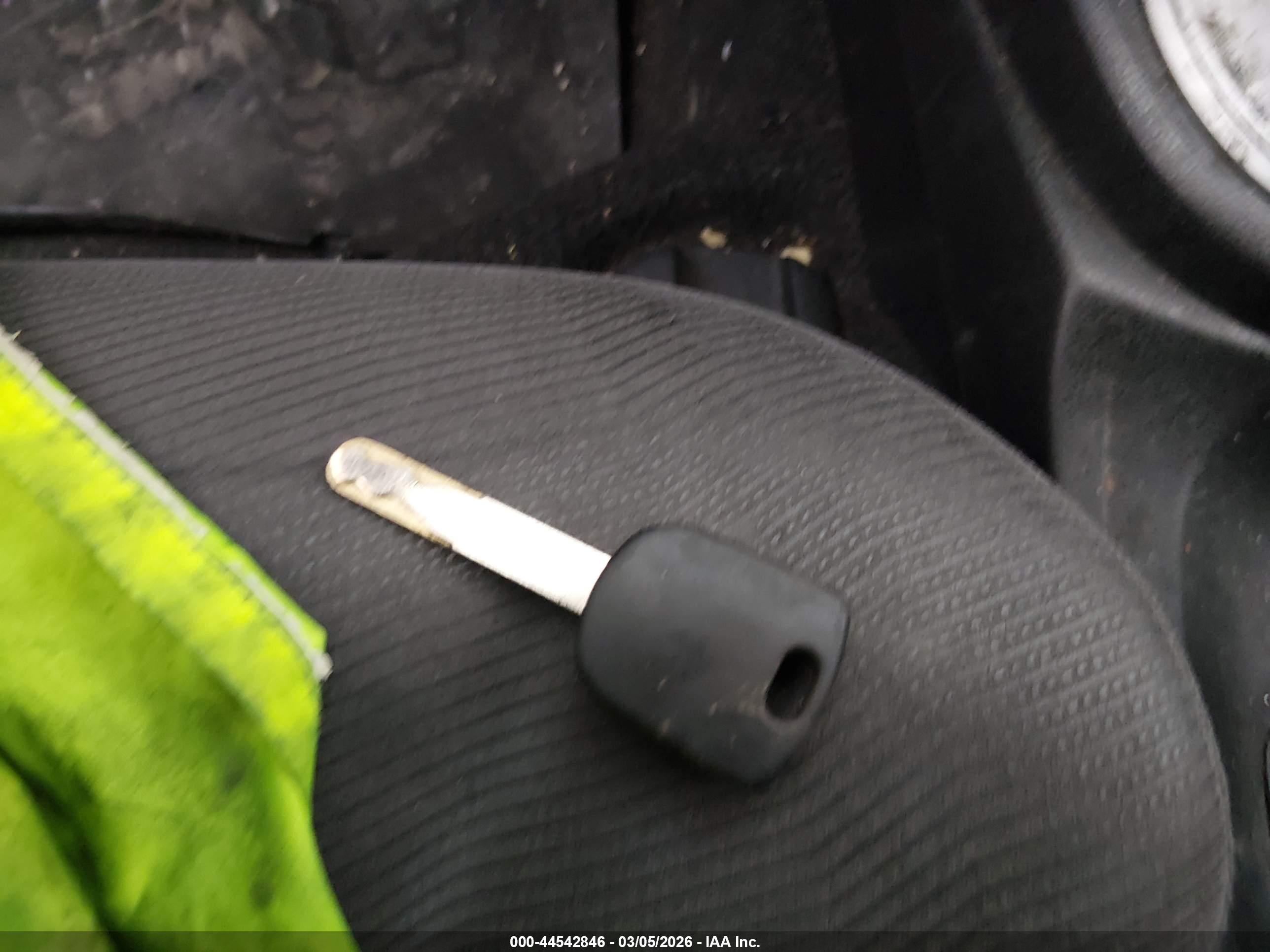 HONDA FIT image 11