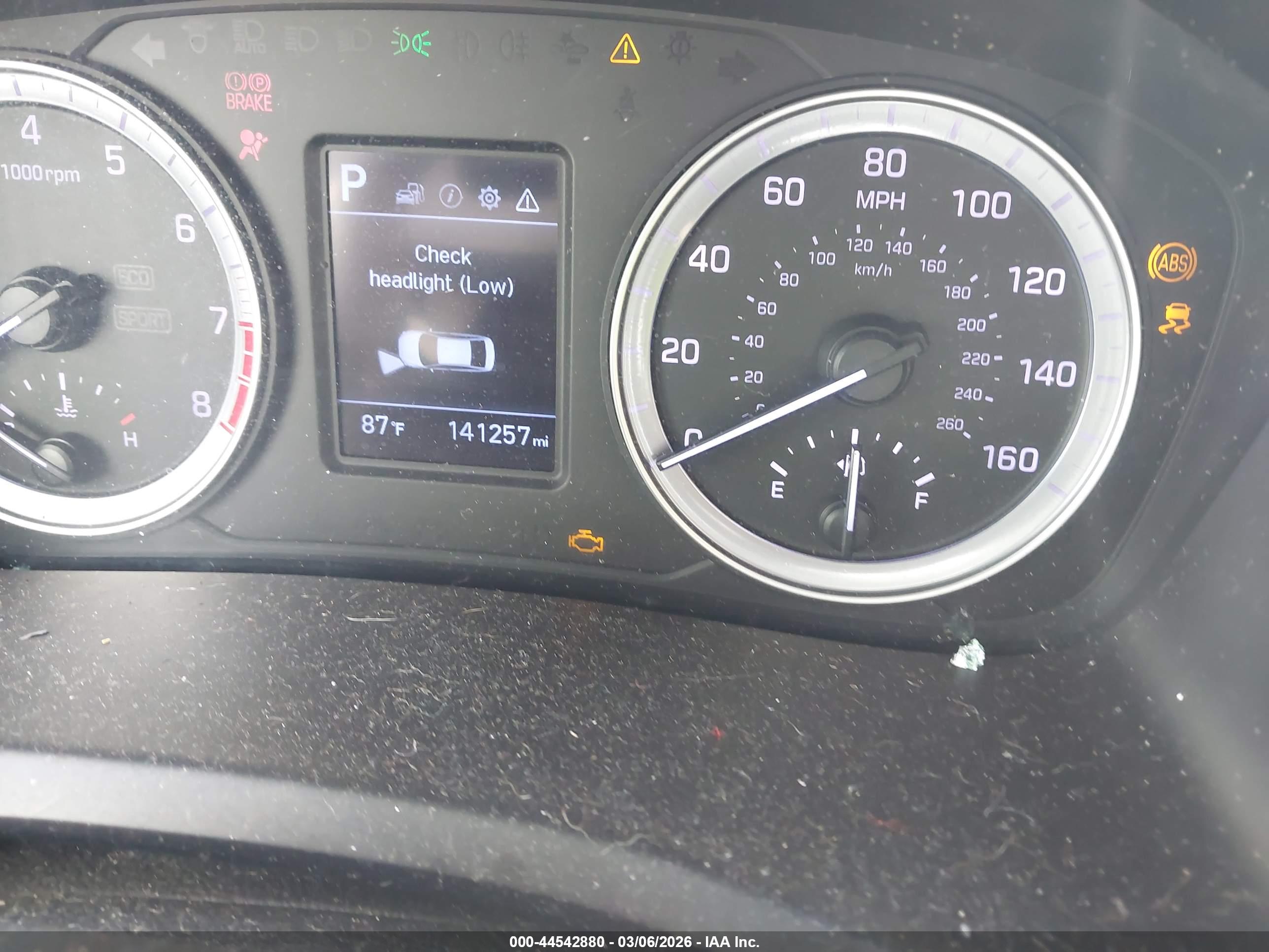 HYUNDAI SONATA image 7