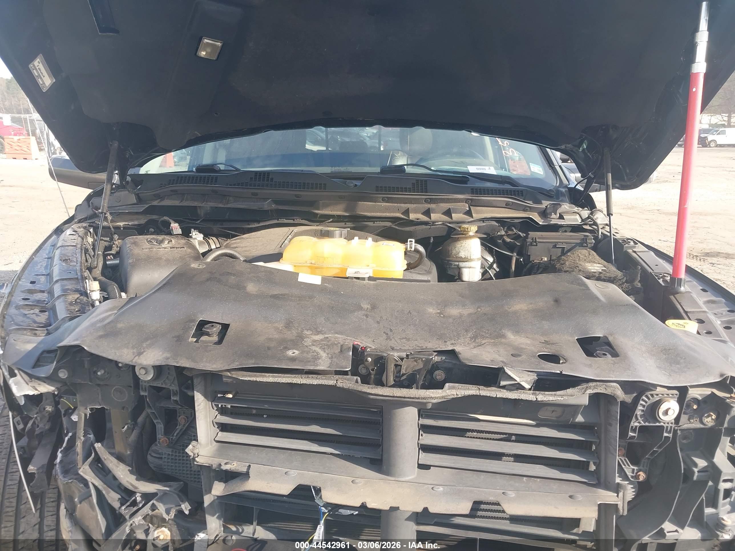 RAM 1500 image 10