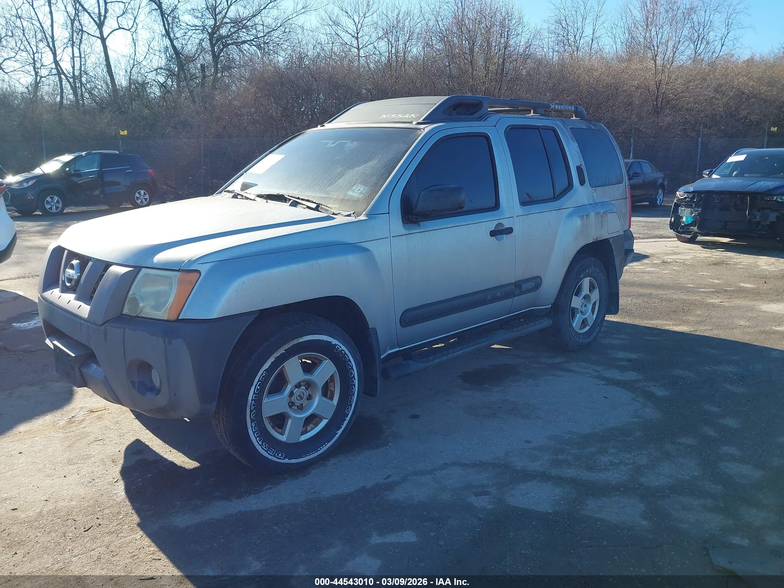 NISSAN XTERRA image 2