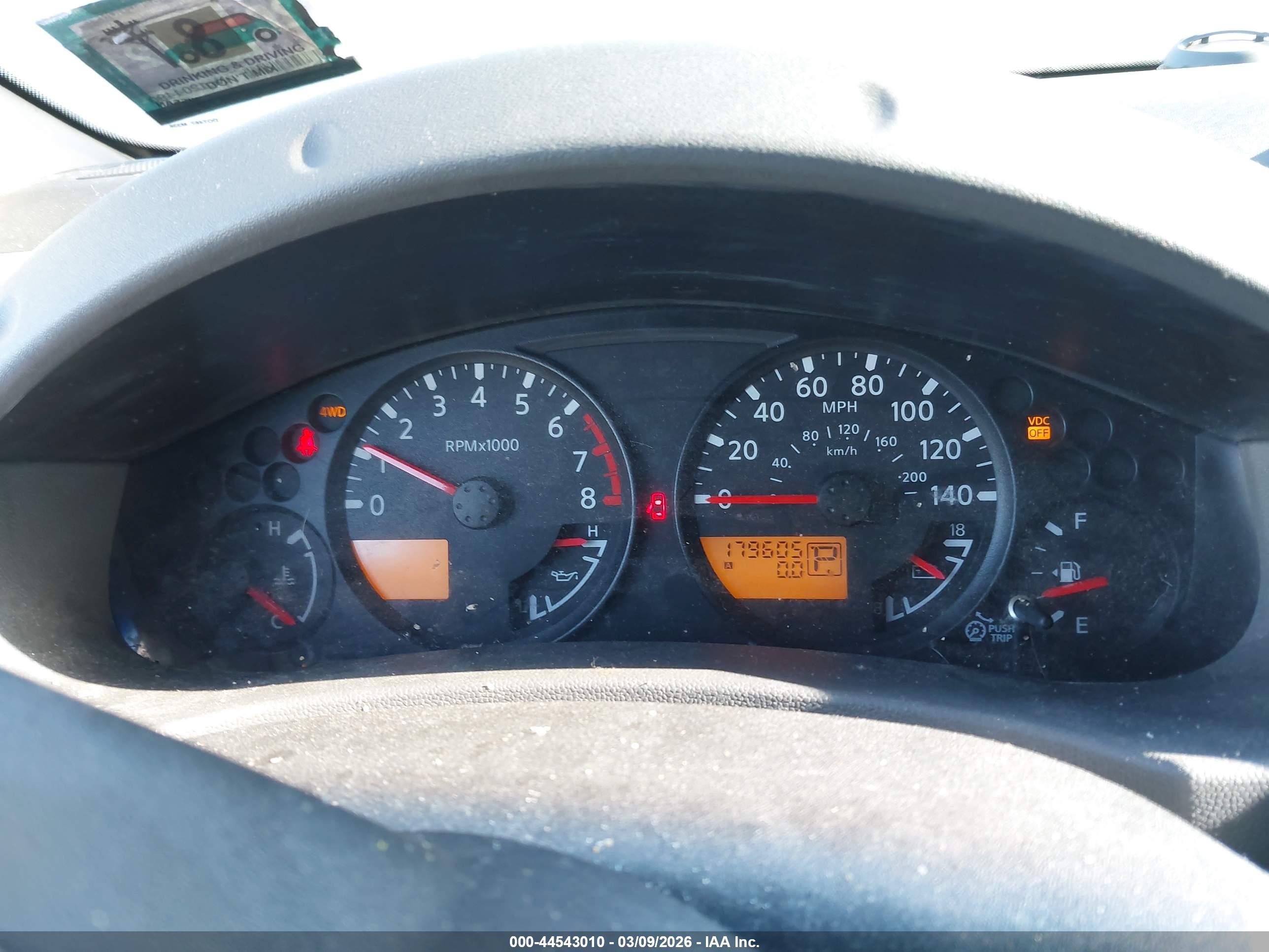 NISSAN XTERRA image 7