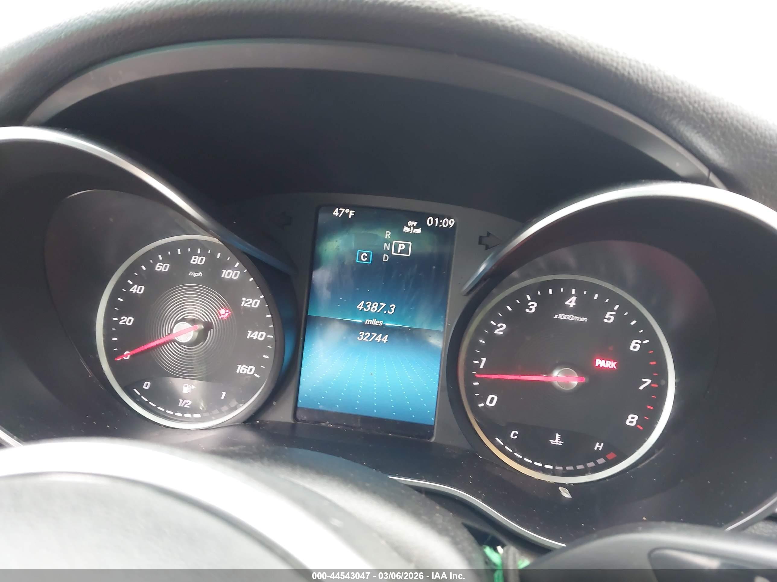 MERCEDES-BENZ C image 7