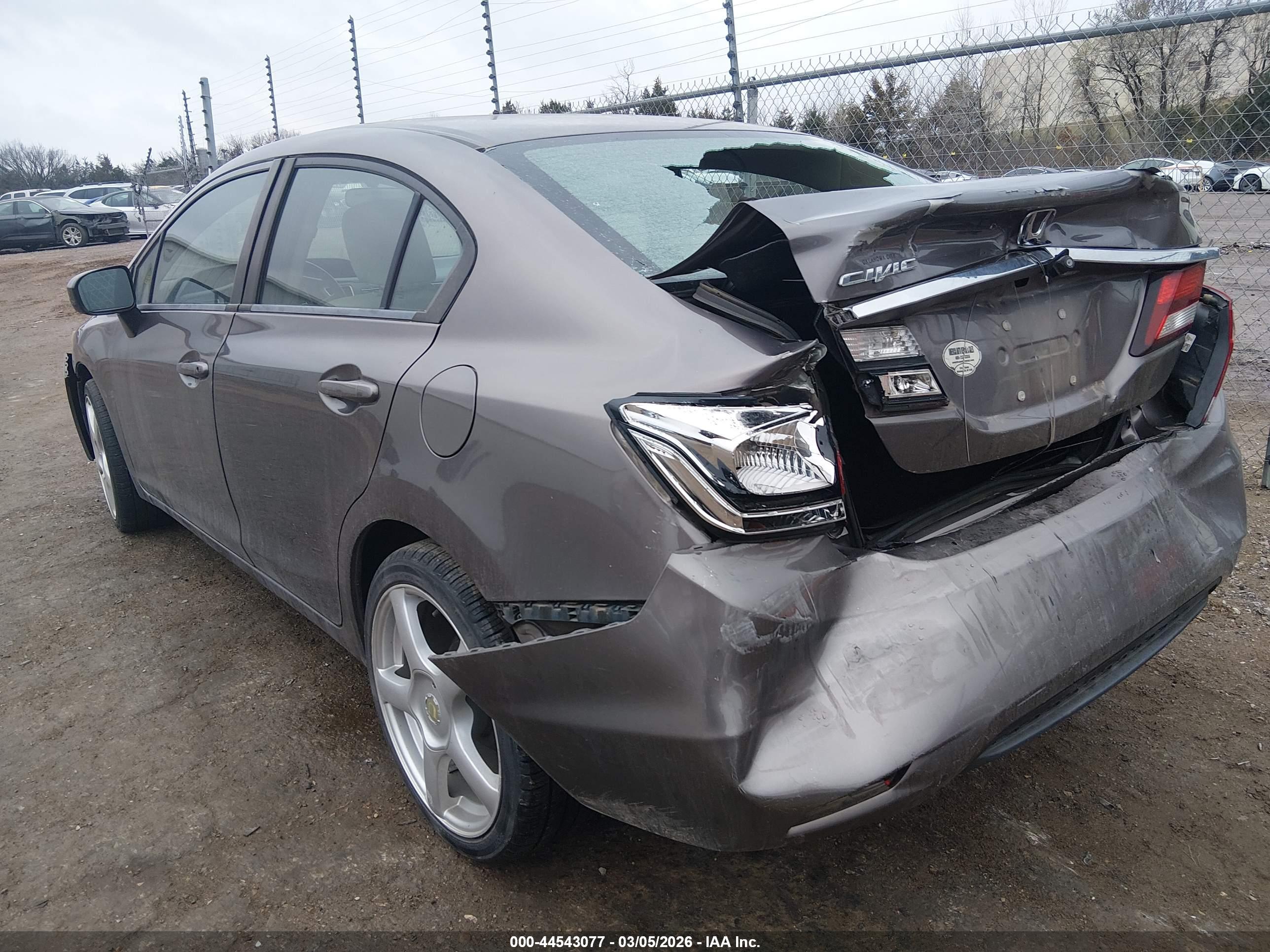 HONDA CIVIC image 3