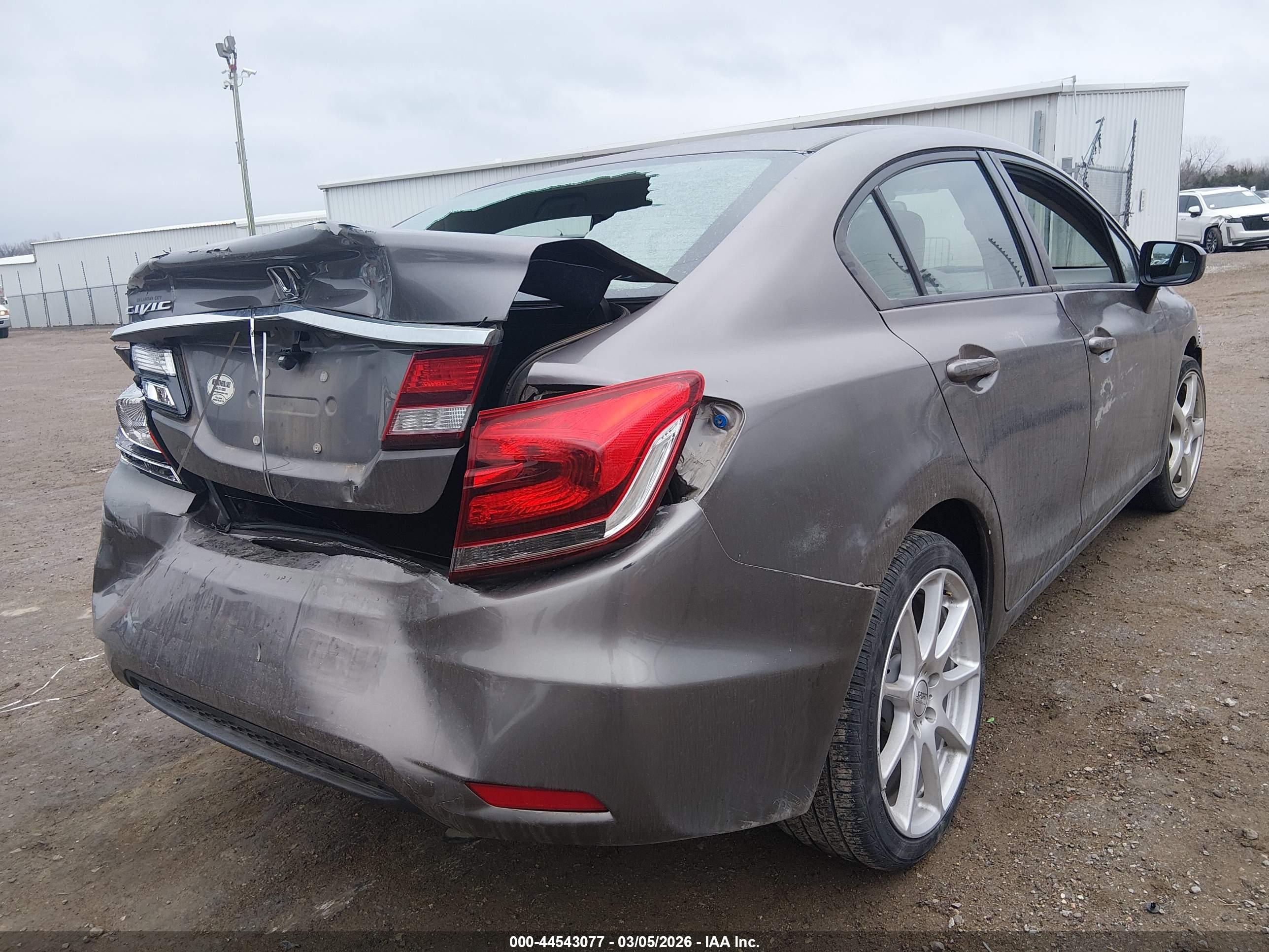 HONDA CIVIC image 4