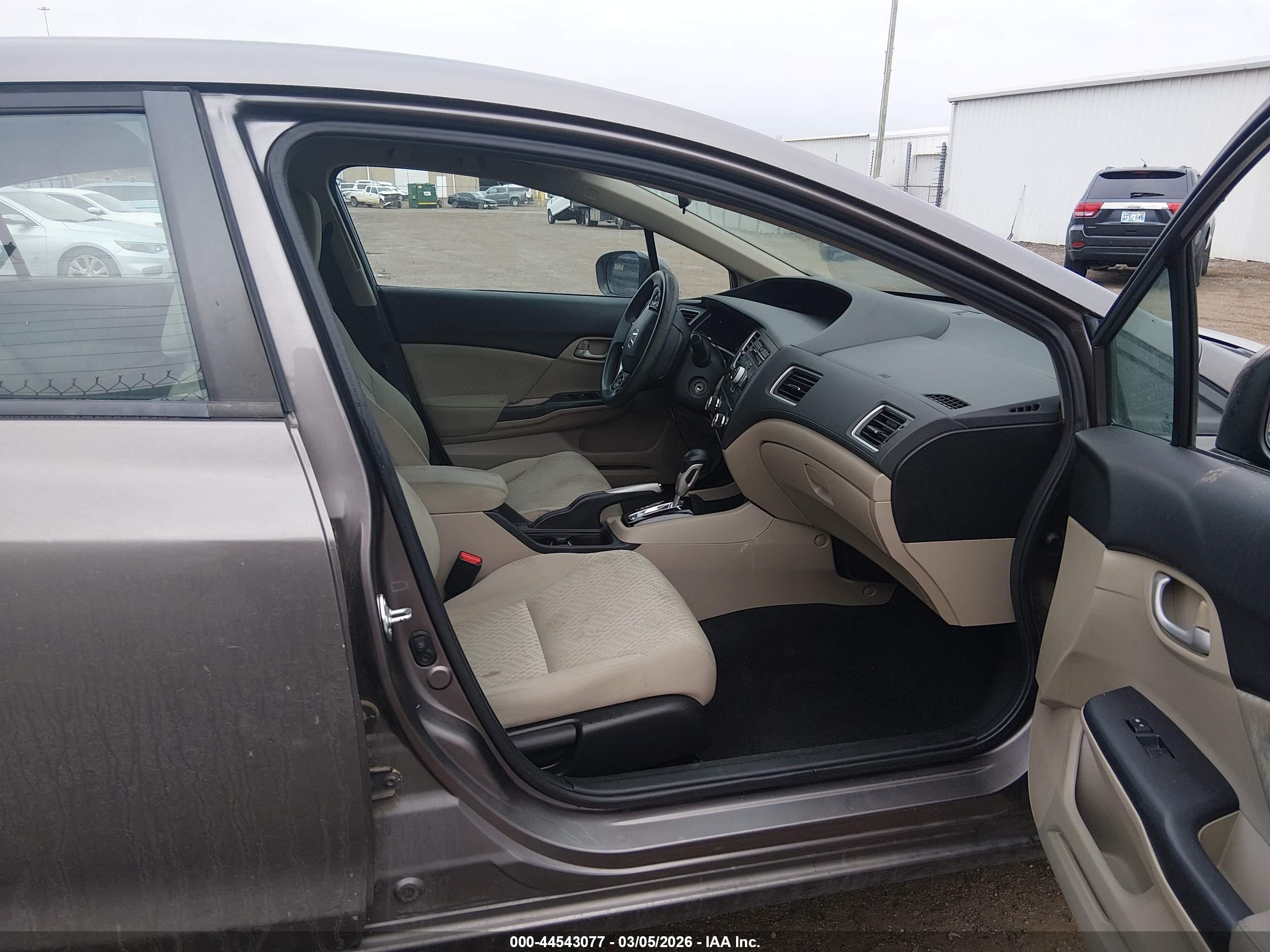 HONDA CIVIC image 5