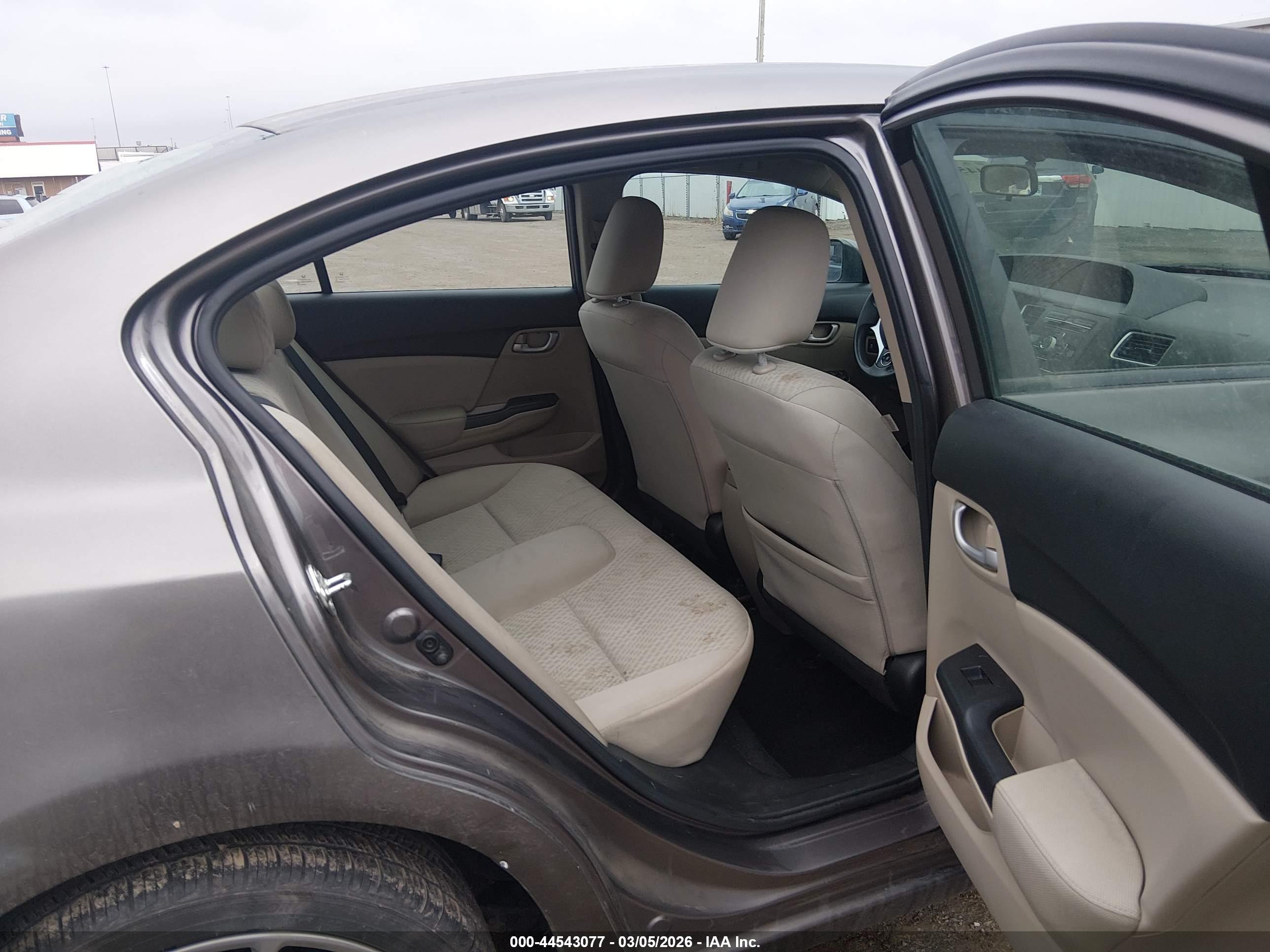HONDA CIVIC image 8