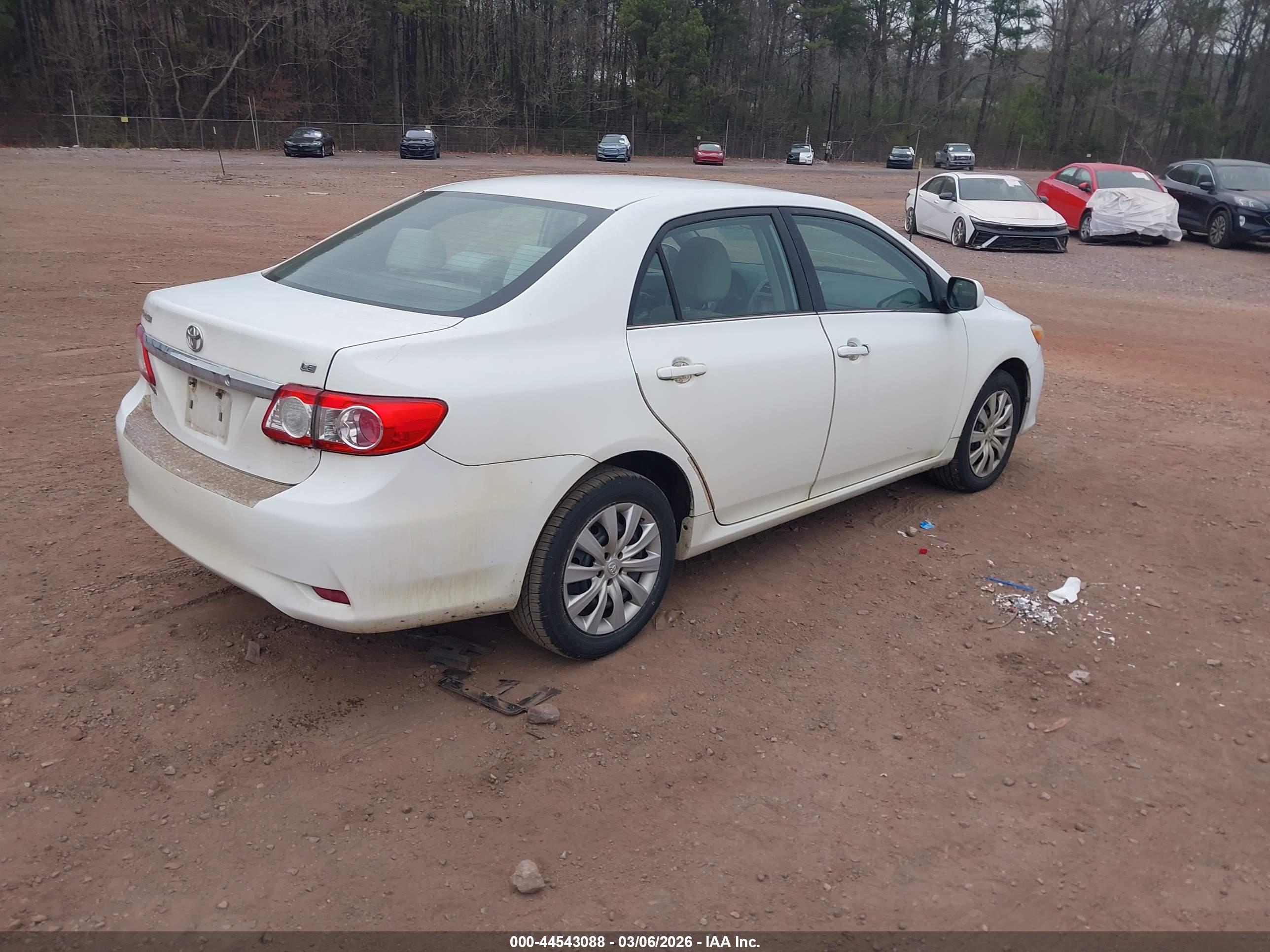 TOYOTA COROLLA image 4