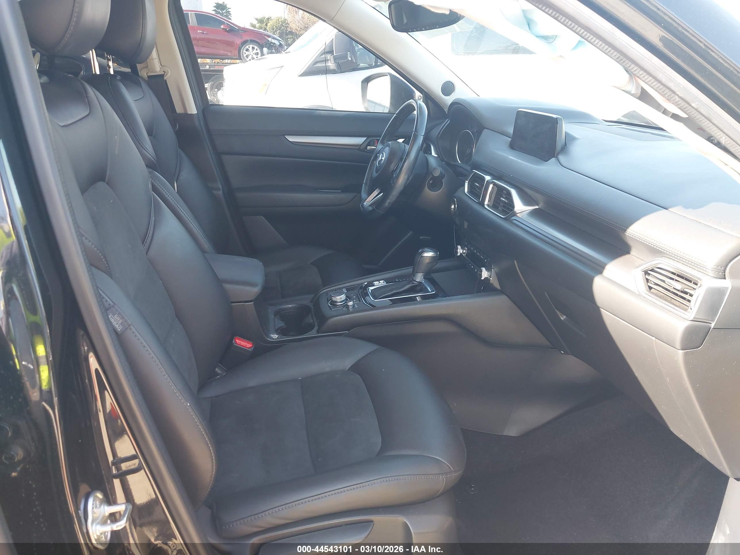 MAZDA CX-5 image 5