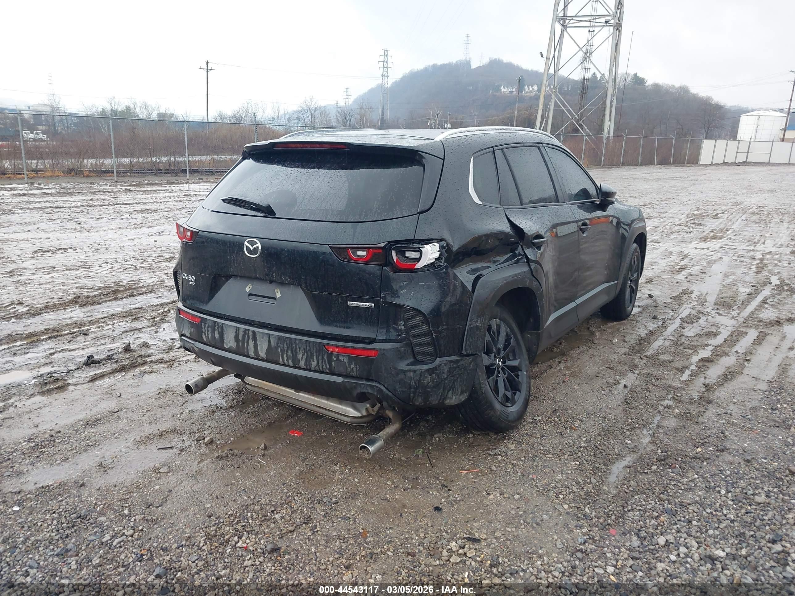 MAZDA CX-50 image 4