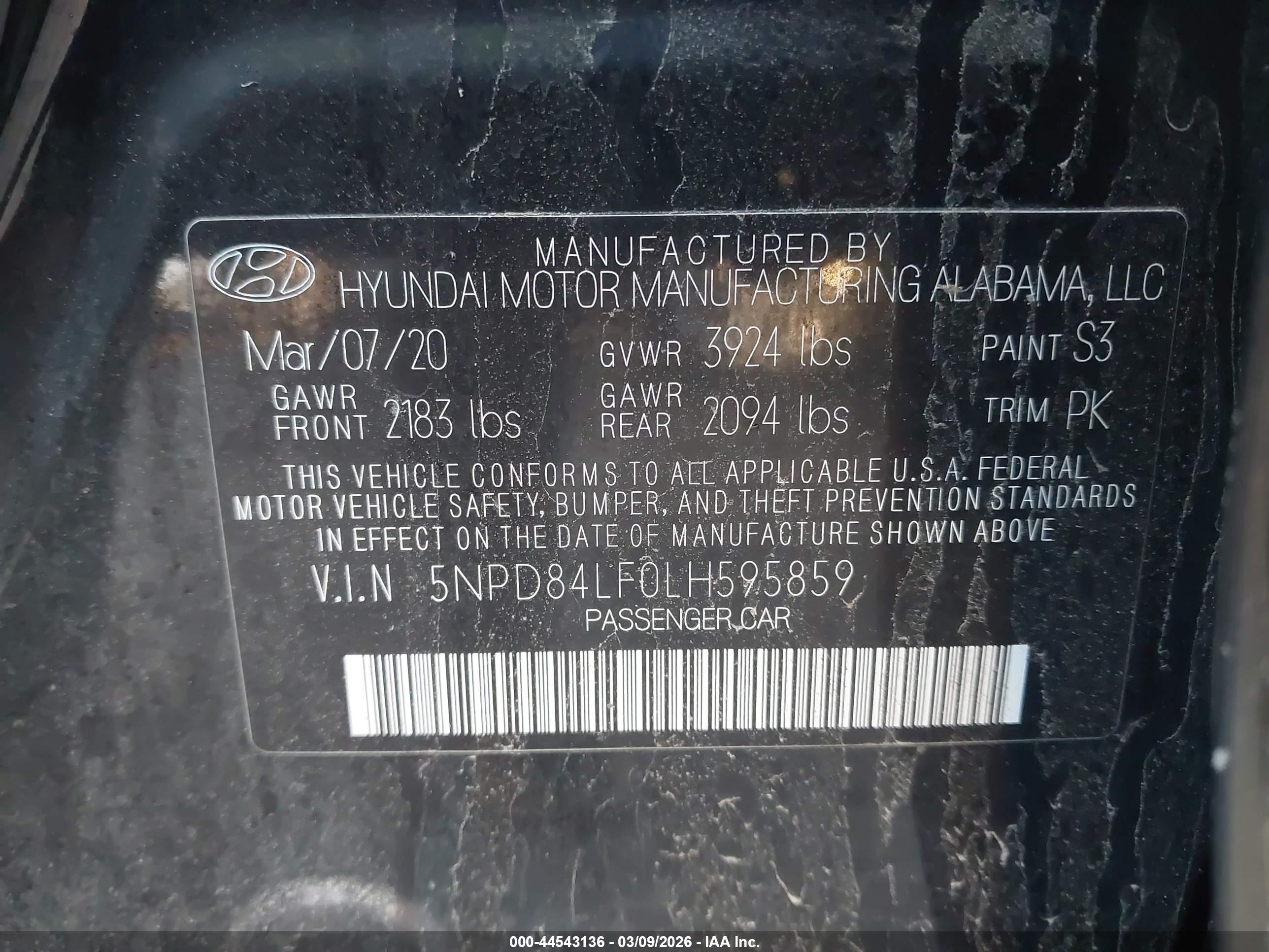 HYUNDAI ELANTRA image 9